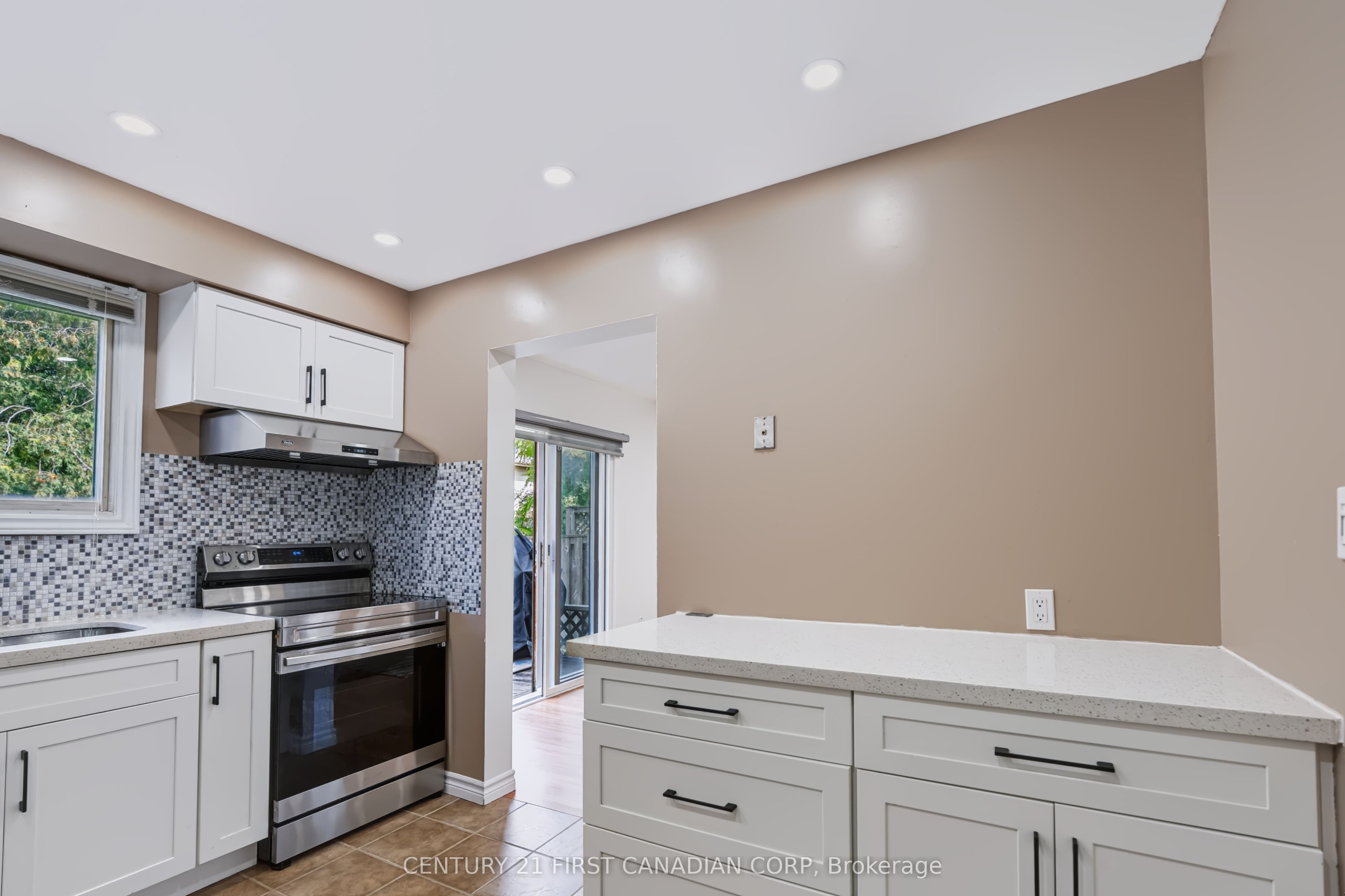 159 Walmer Gardens Property Photo 19