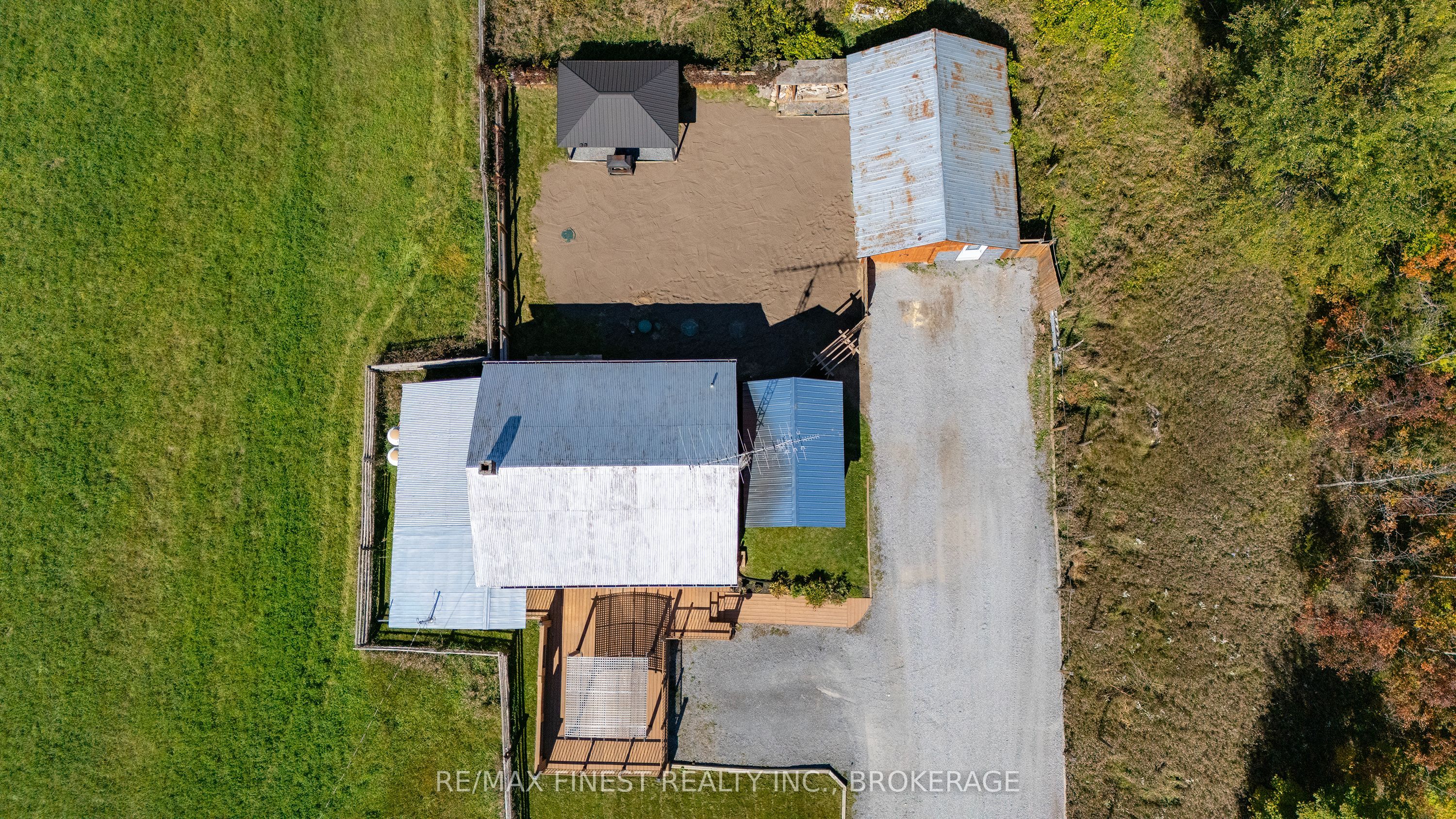 571 Centreville Road Property Photo 44