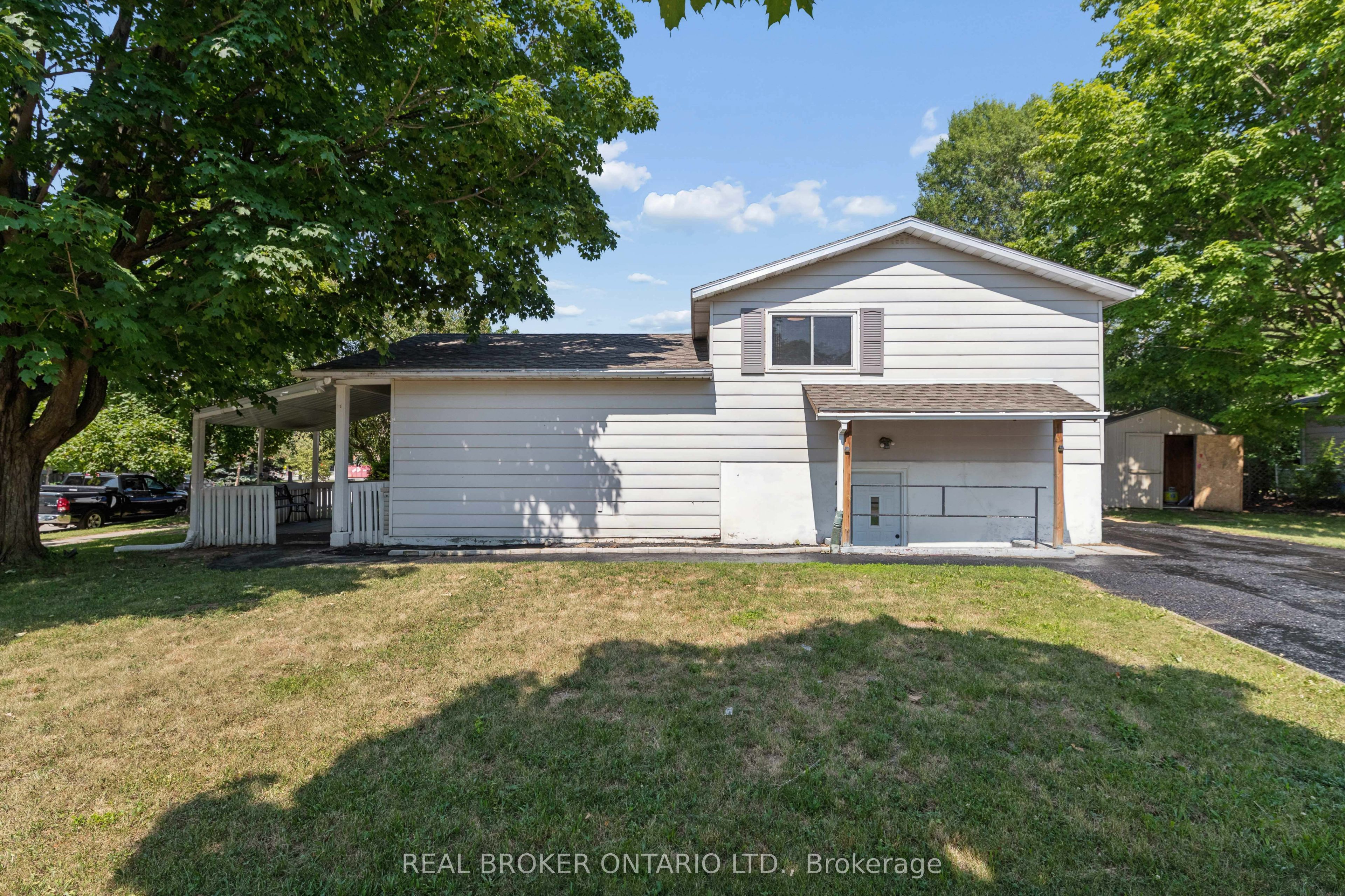 74 Helene Crescent Property Photo 27