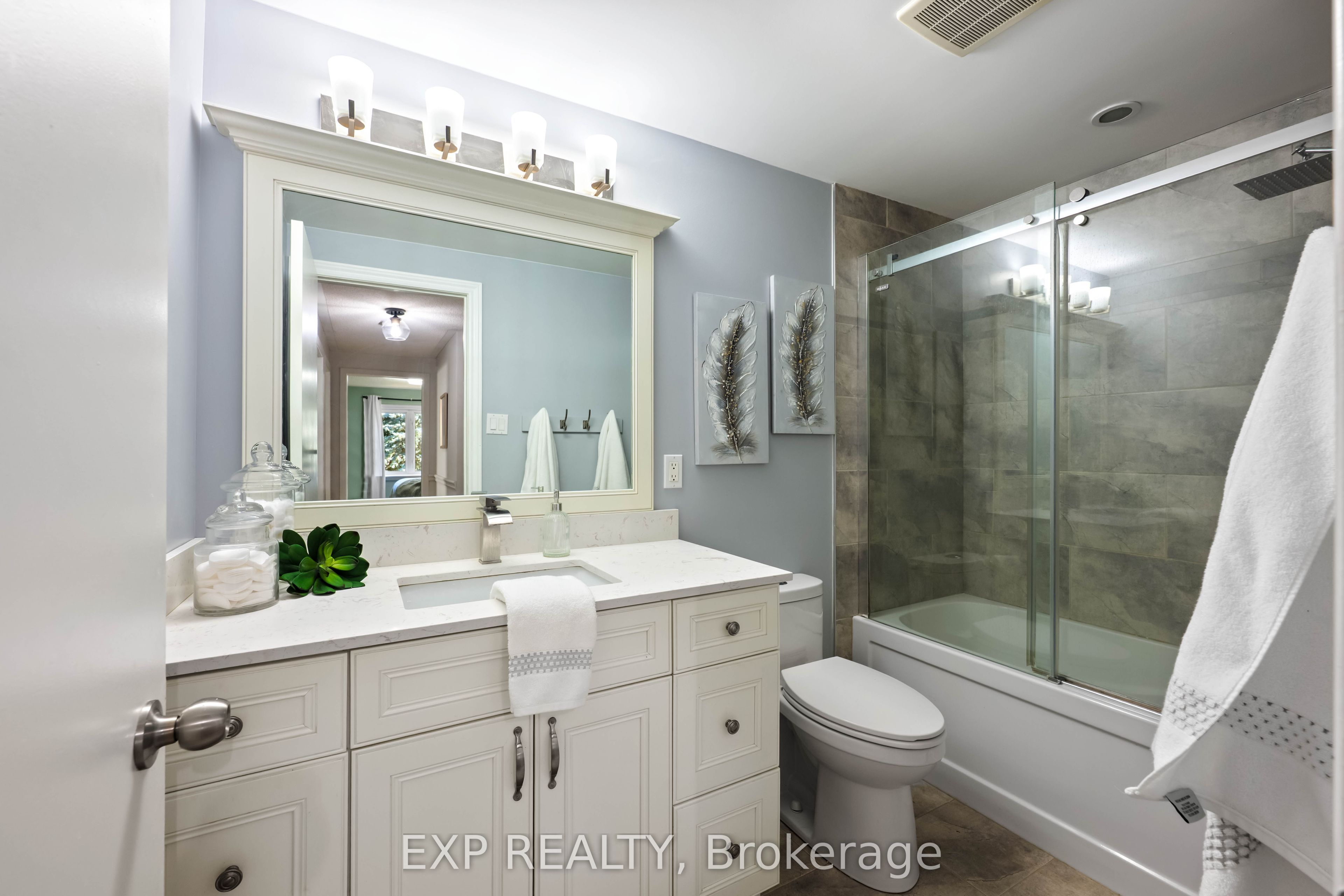 3 Purple Road Property Photo 26