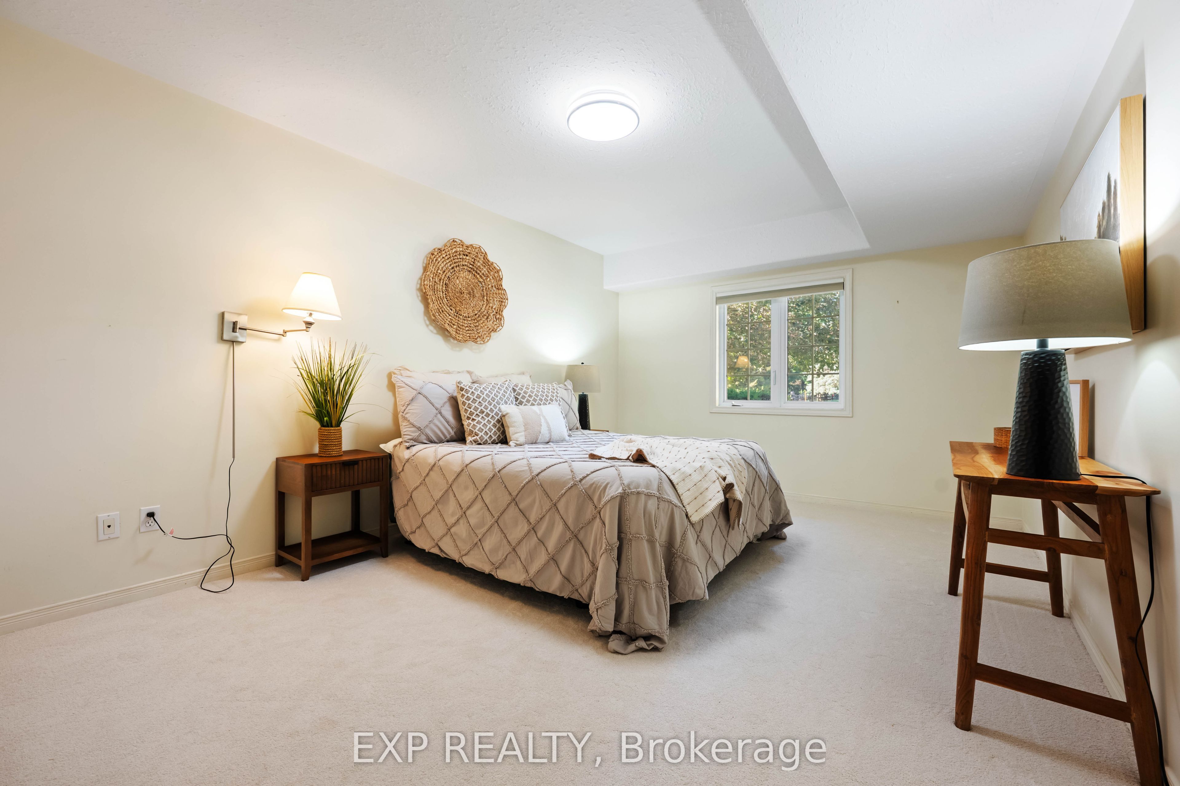3 Purple Road Property Photo 38