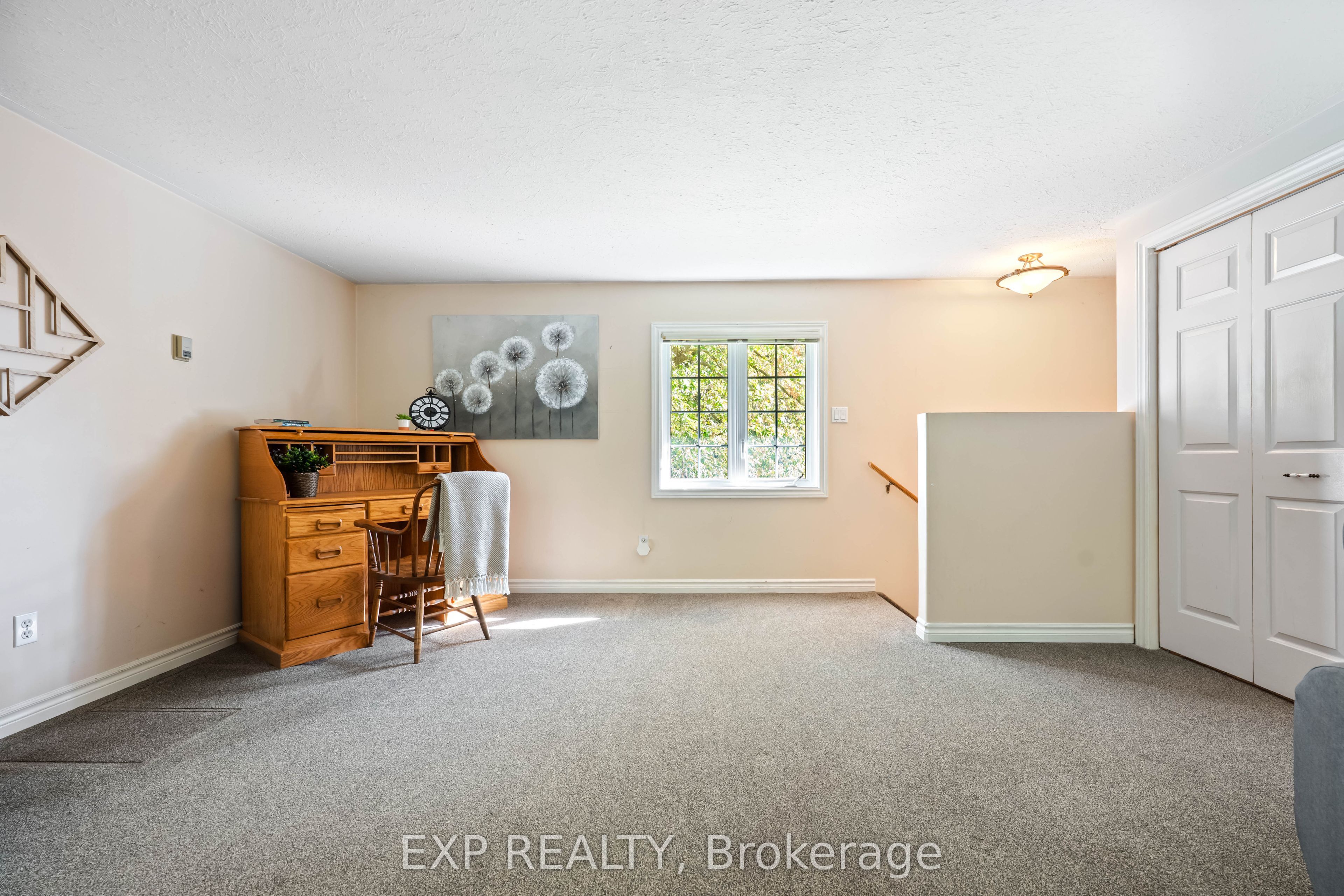 3 Purple Road Property Photo 41