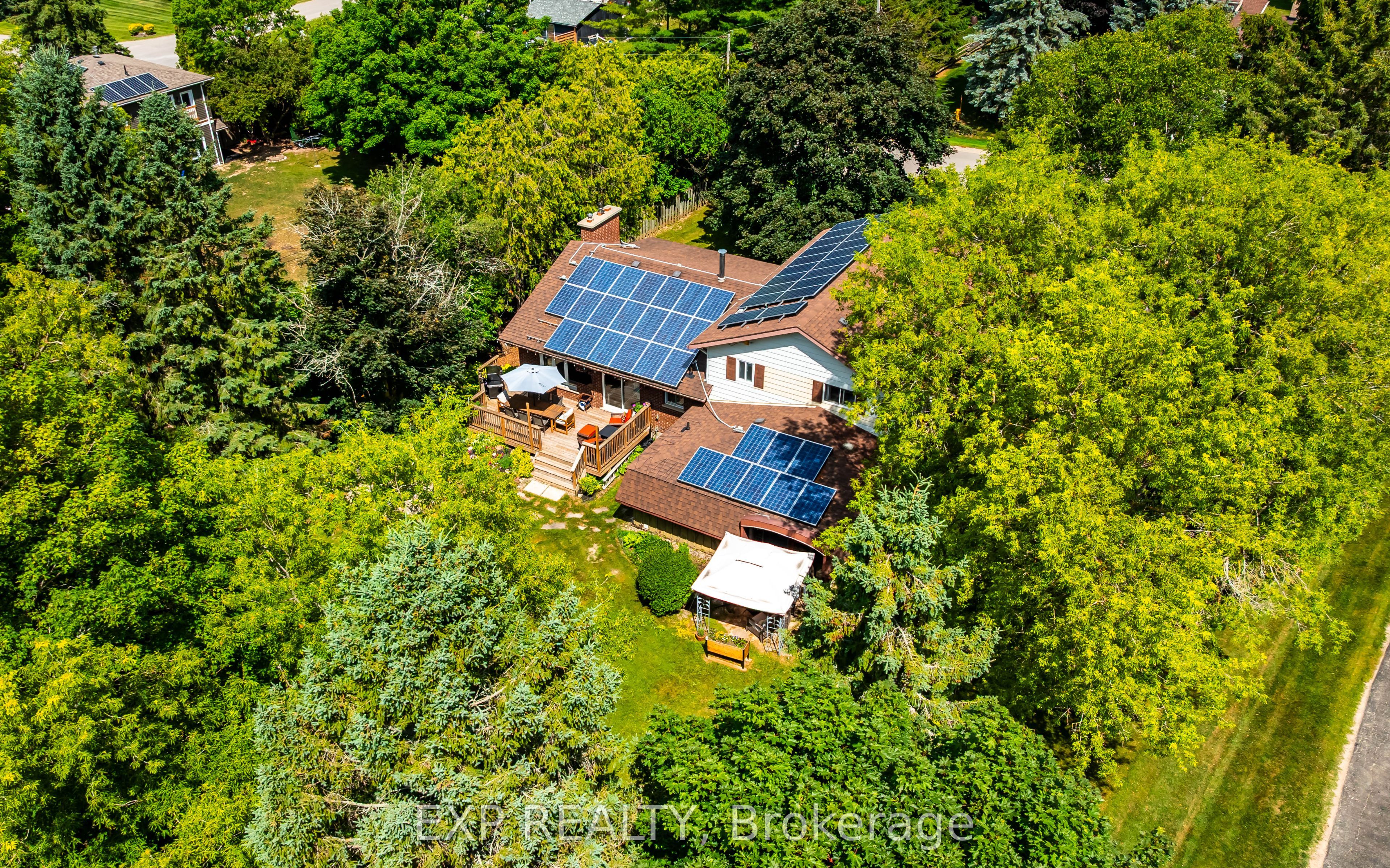3 Purple Road Property Photo 44