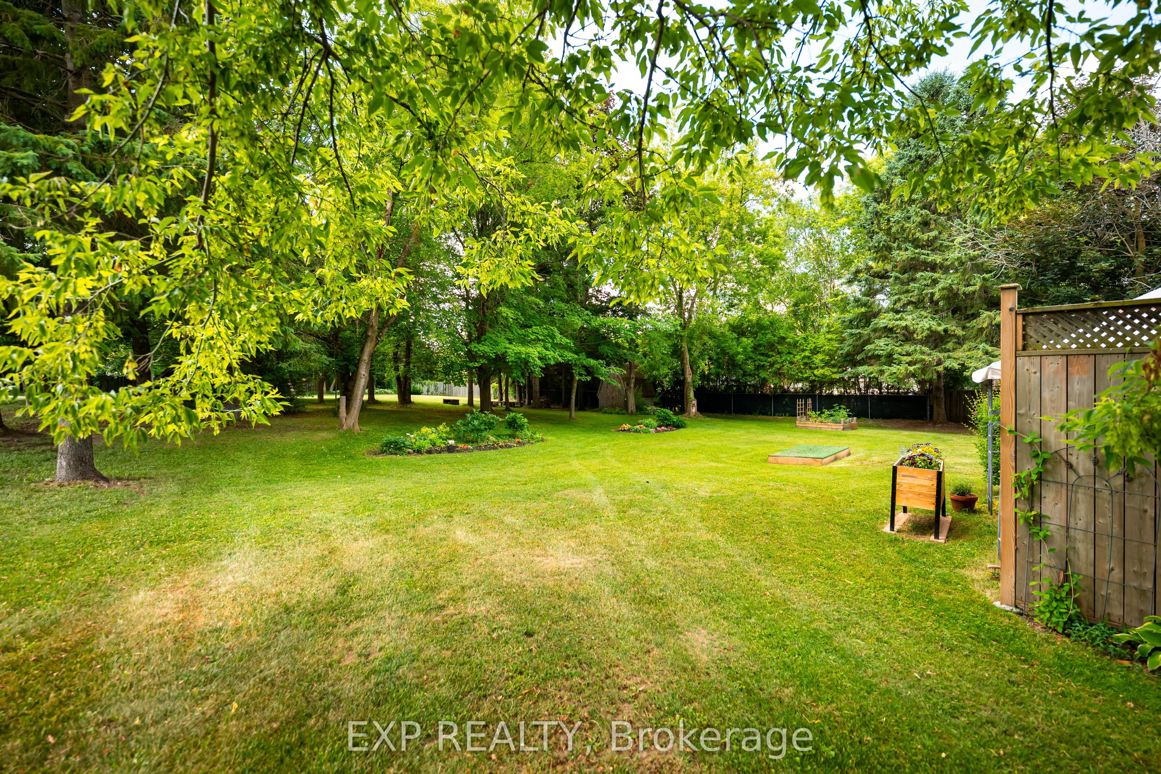 3 Purple Road Property Photo 47
