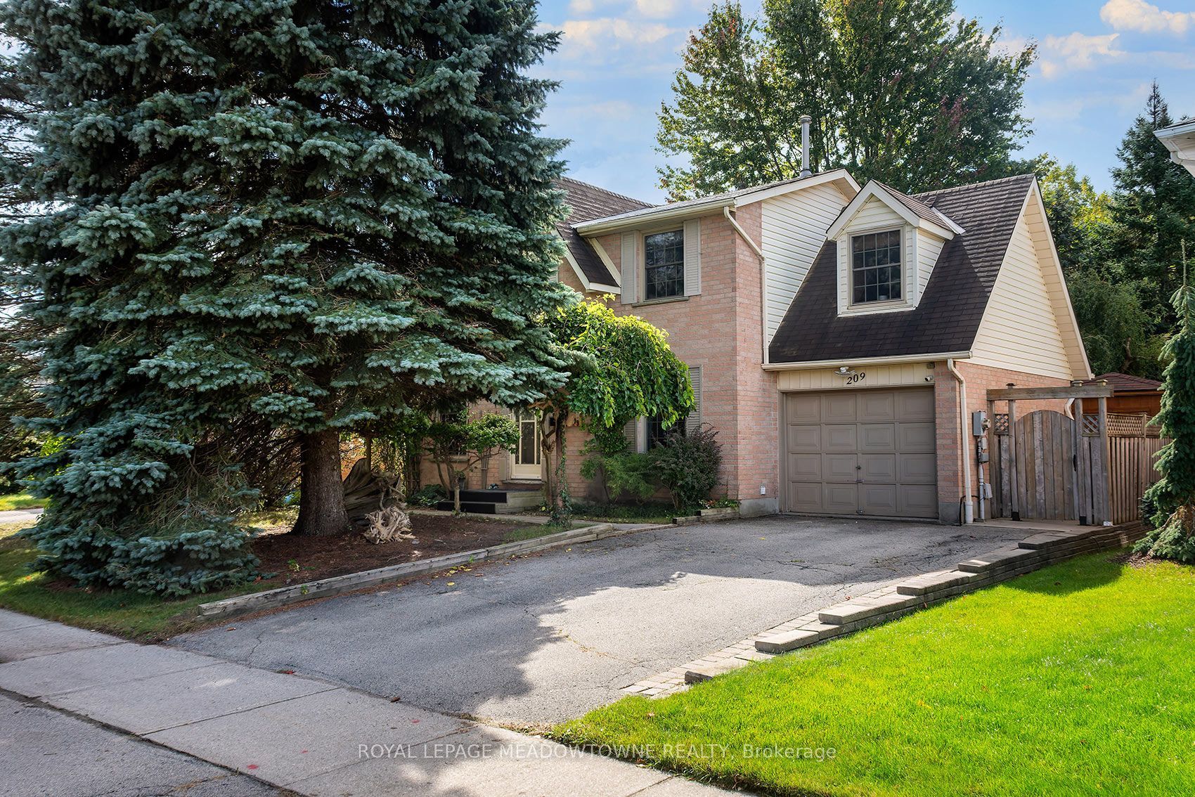 209 Elmira Road S Property Photo 1