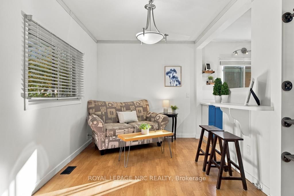 17 Wanda Road Property Photo 7