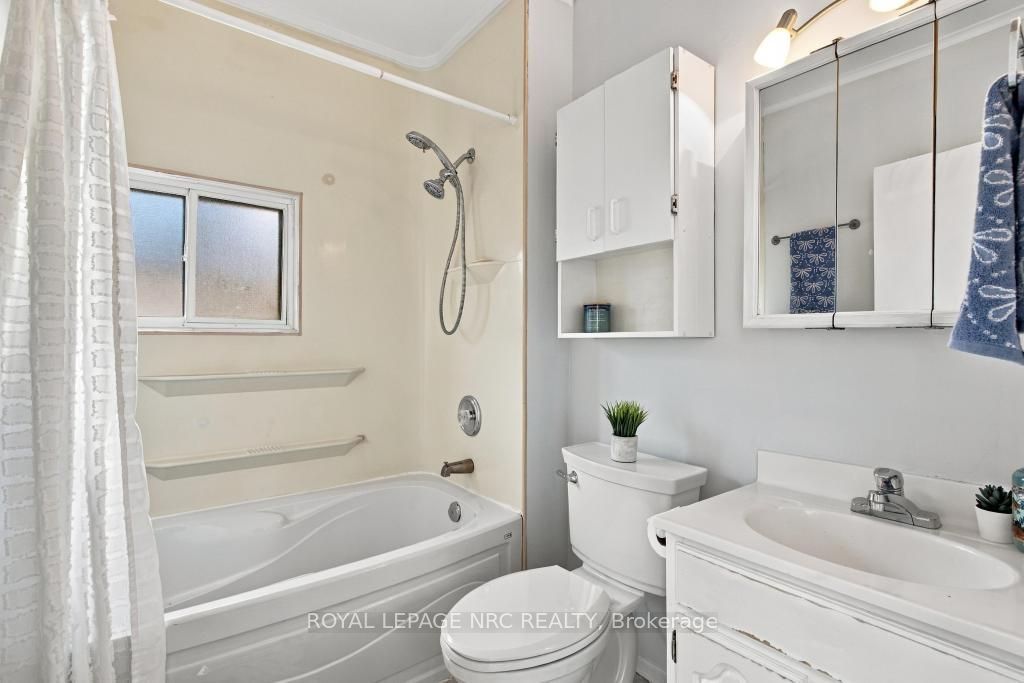17 Wanda Road Property Photo 15