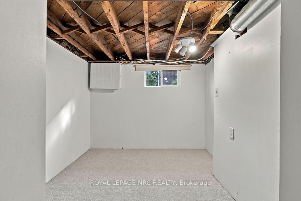 17 Wanda Road Property Photo 18
