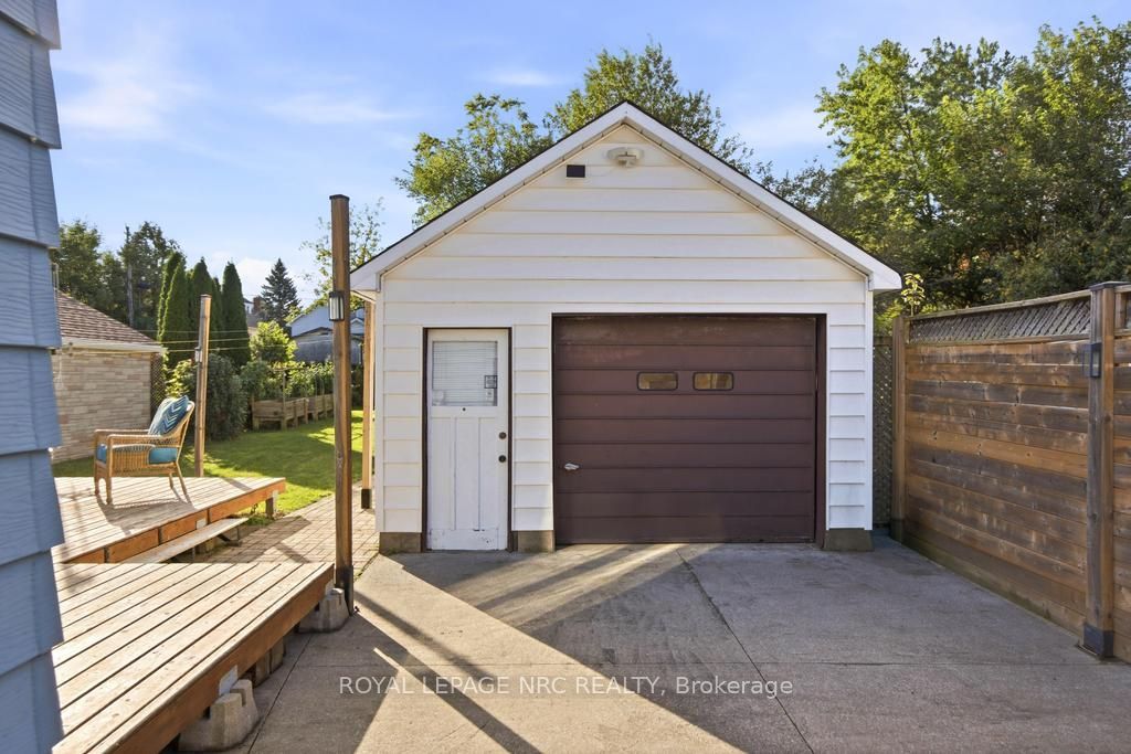 17 Wanda Road Property Photo 28