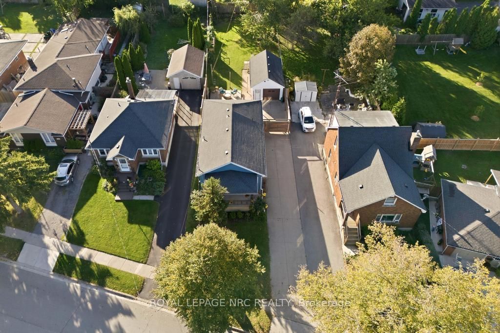 17 Wanda Road Property Photo 31