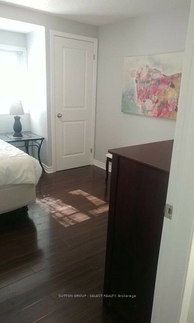 439 Edith Cavell Boulevard Property Photo 7