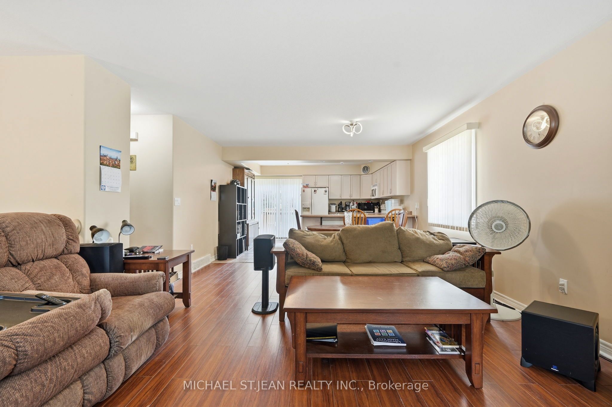 58 Saturn Road Property Photo 5