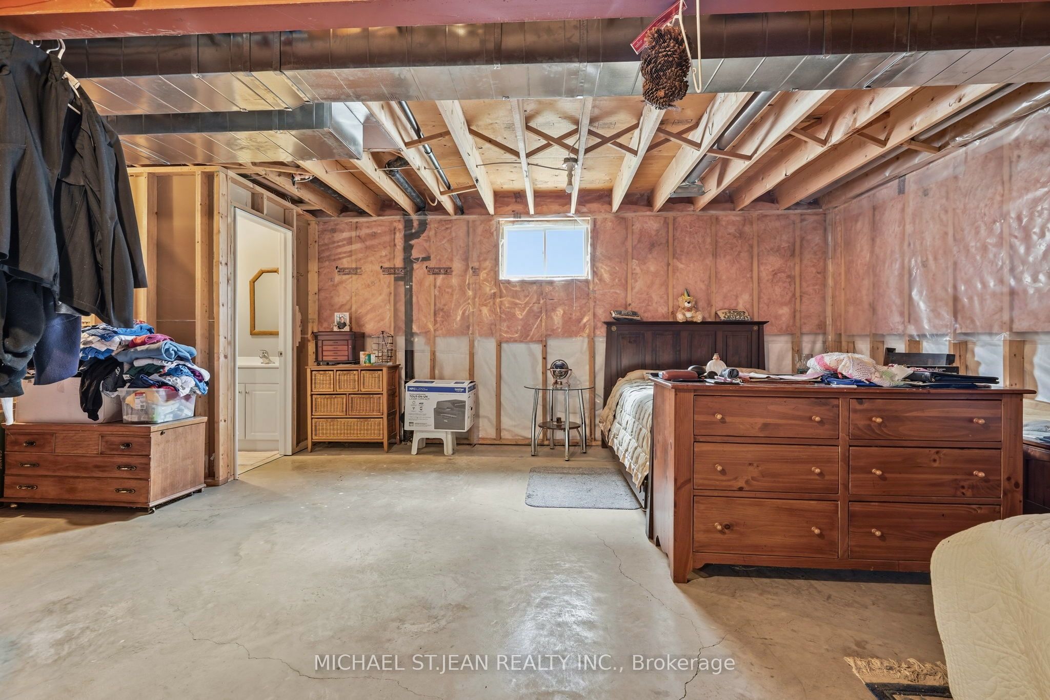 58 Saturn Road Property Photo 16