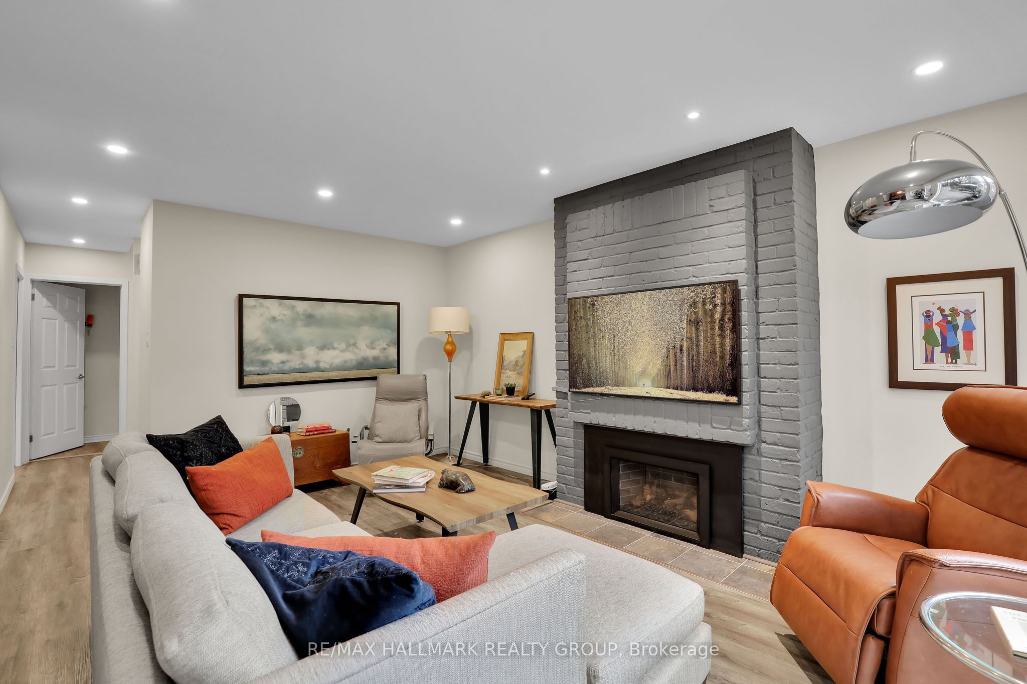 525 Hilson Avenue 6 Property Photo 14