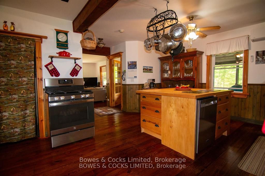72 Jones Road Property Photo 6