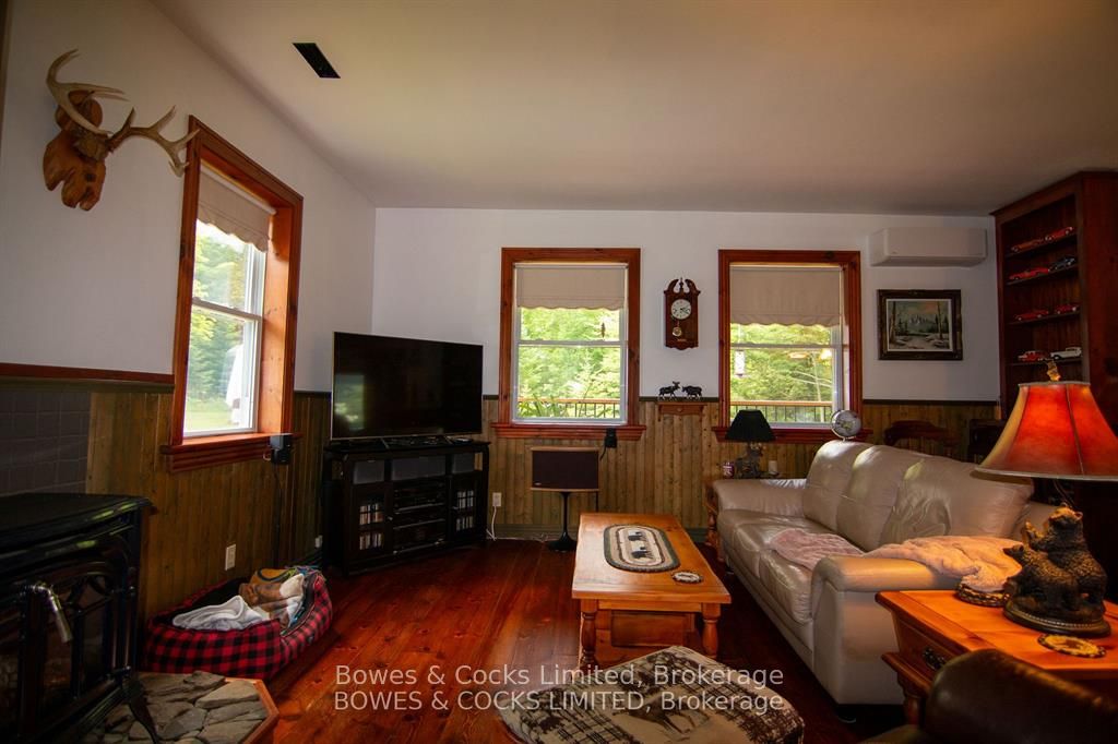 72 Jones Road Property Photo 9