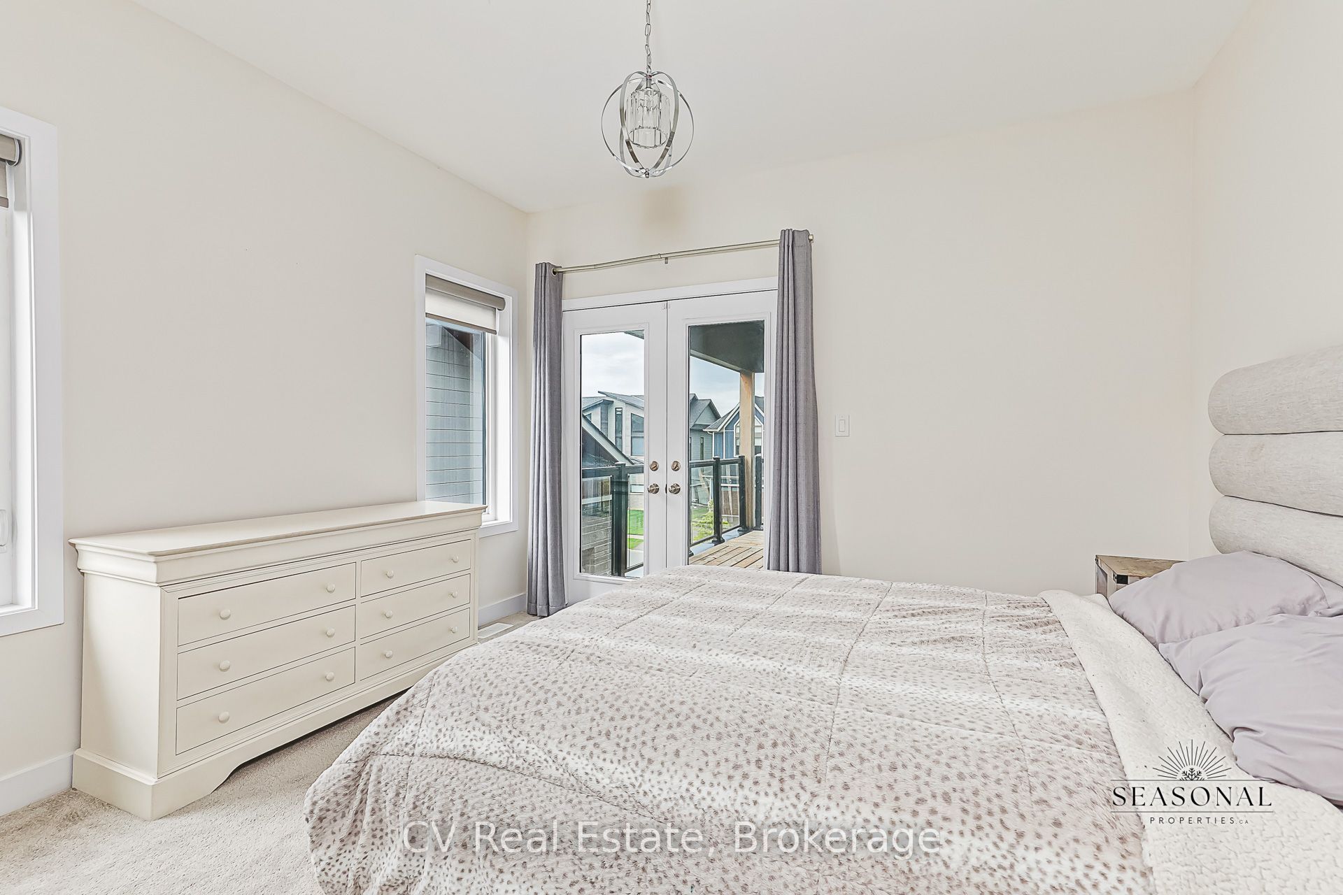 157 Springside Crescent Property Photo 31