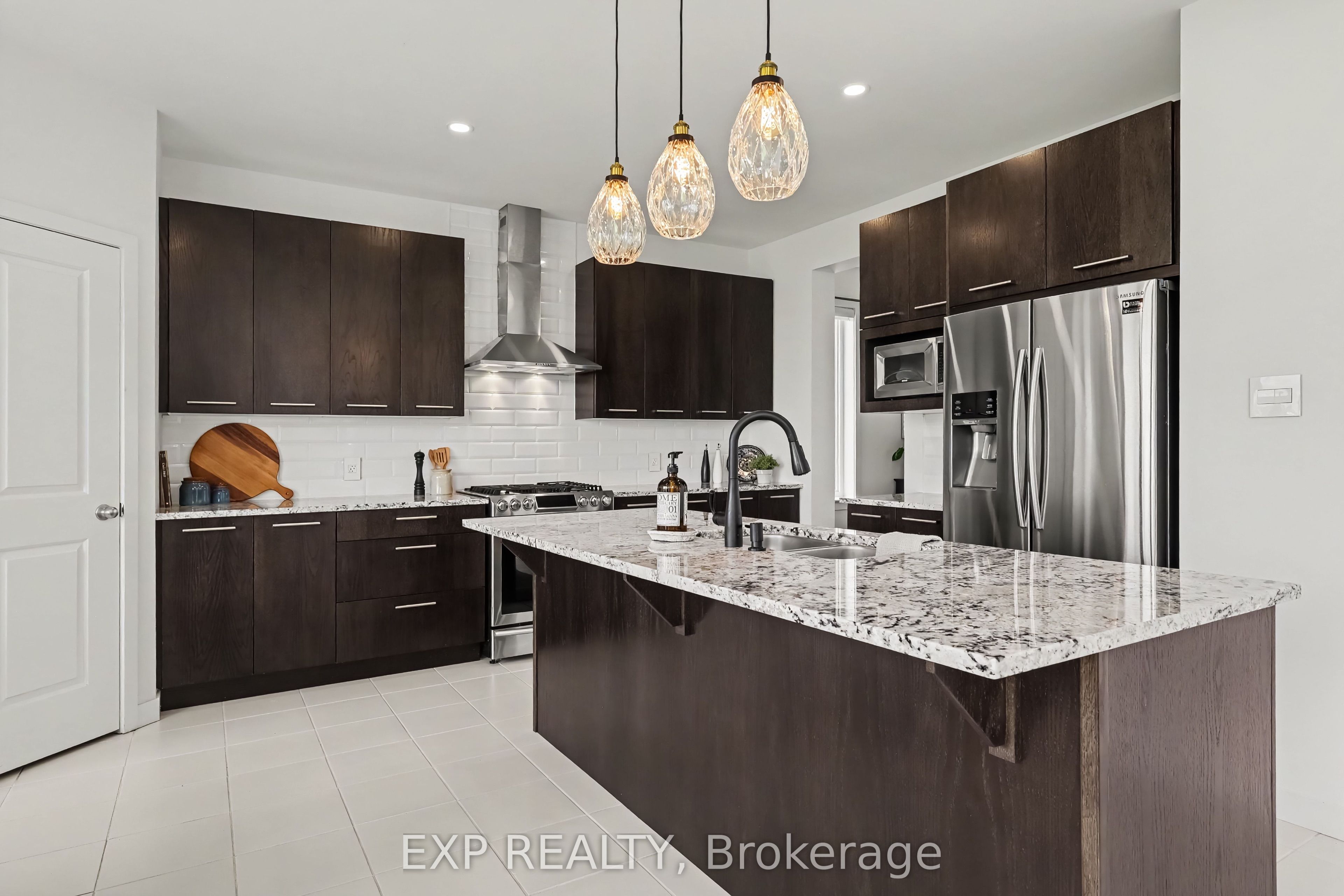 362 Gloaming Crescent Property Photo 12