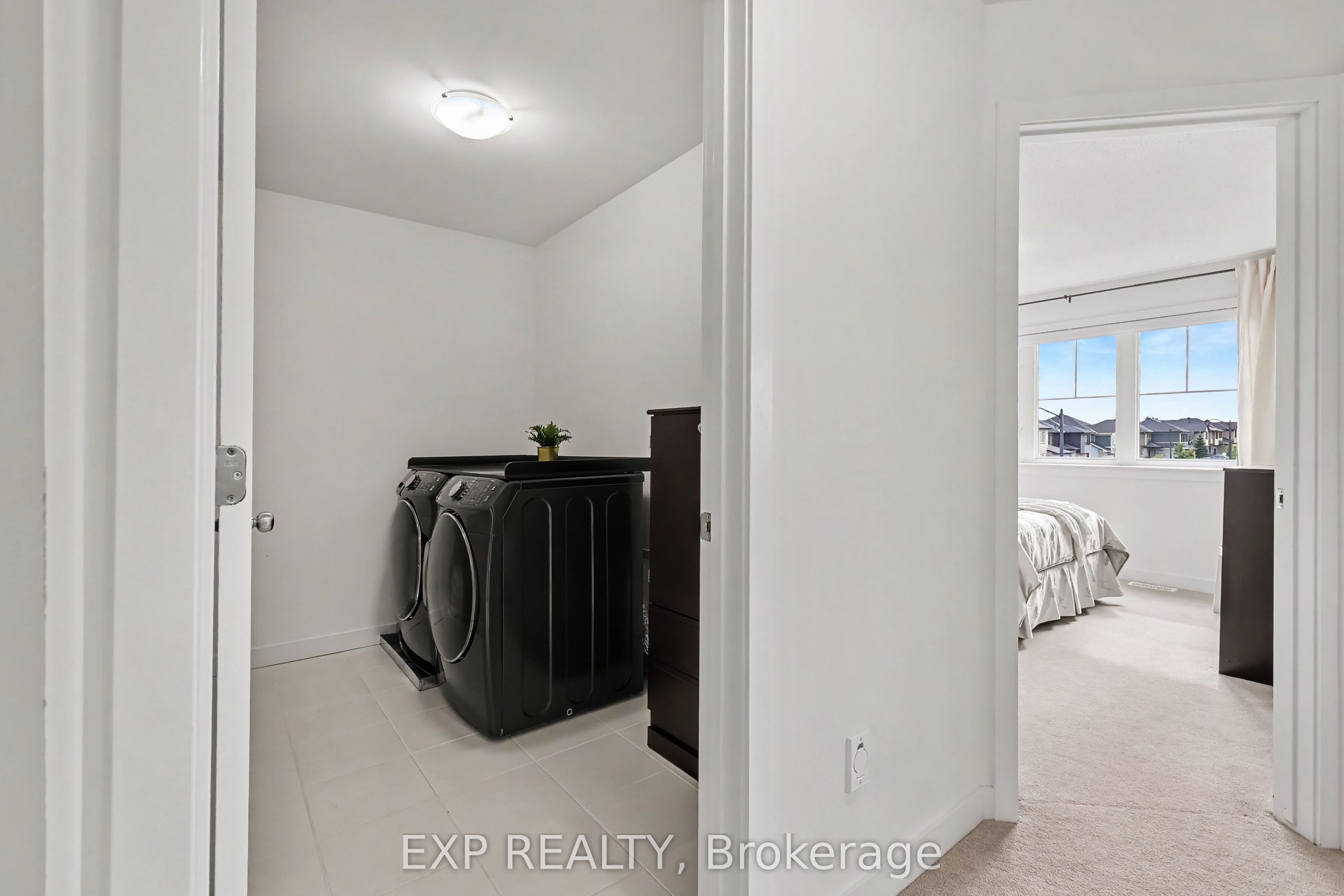 362 Gloaming Crescent Property Photo 35
