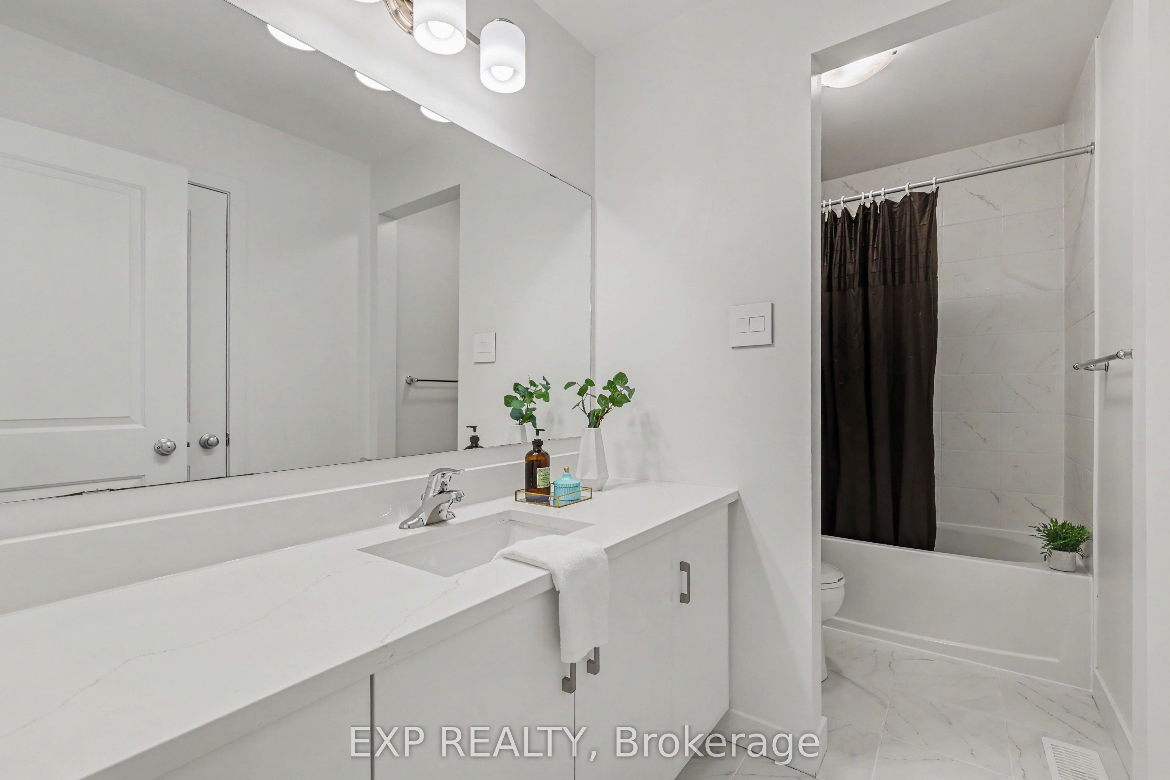 362 Gloaming Crescent Property Photo 37
