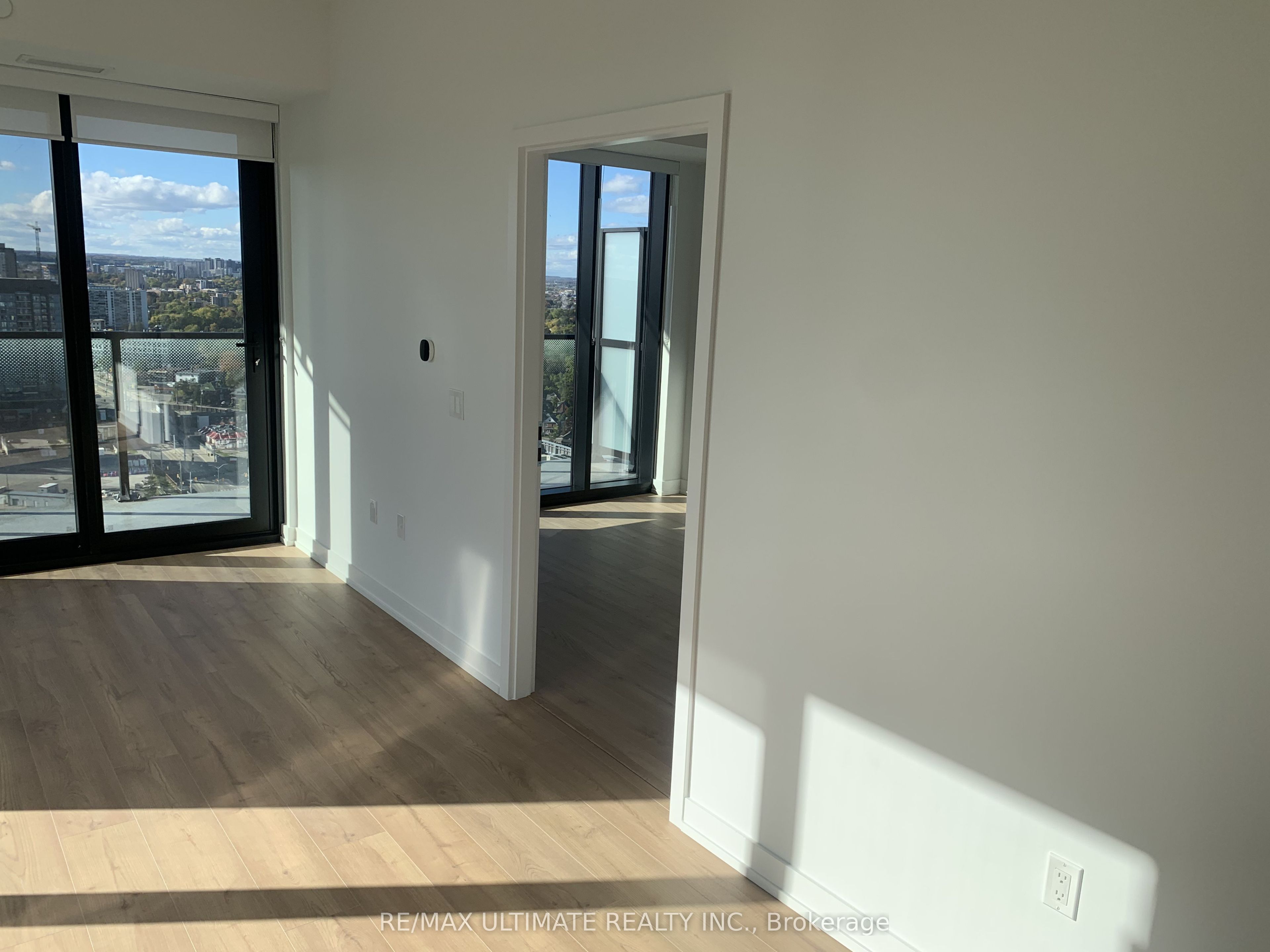 30 Francis Street S 2901 Property Photo 12