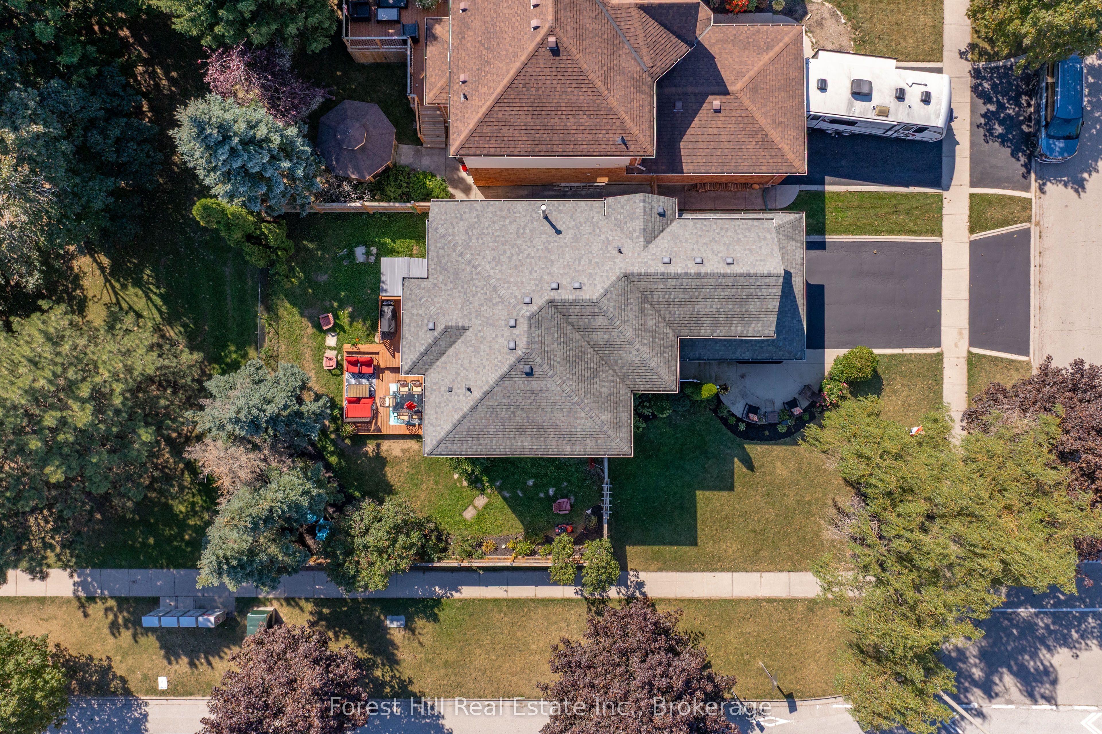 65 Heathfield Crescent Property Photo 3