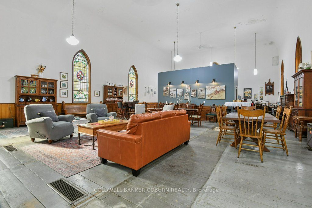 22 First Street Property Photo 7