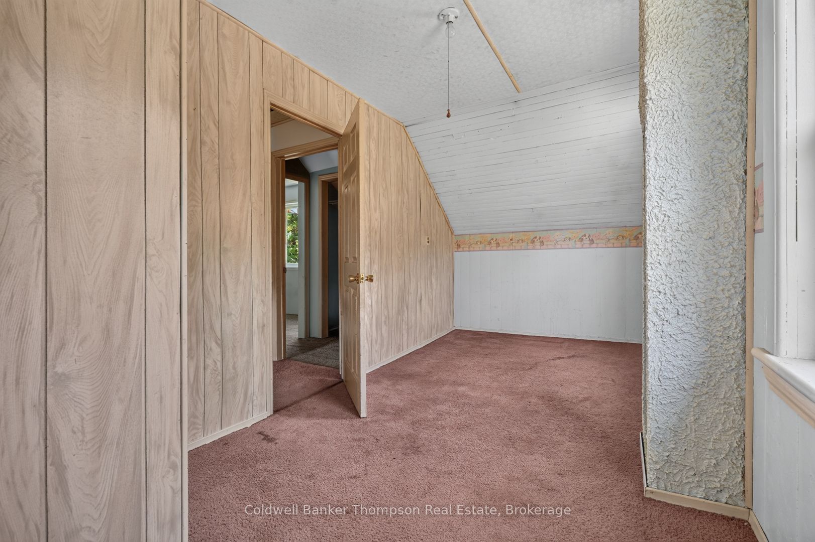2326 Fraserburg Road Property Photo 25