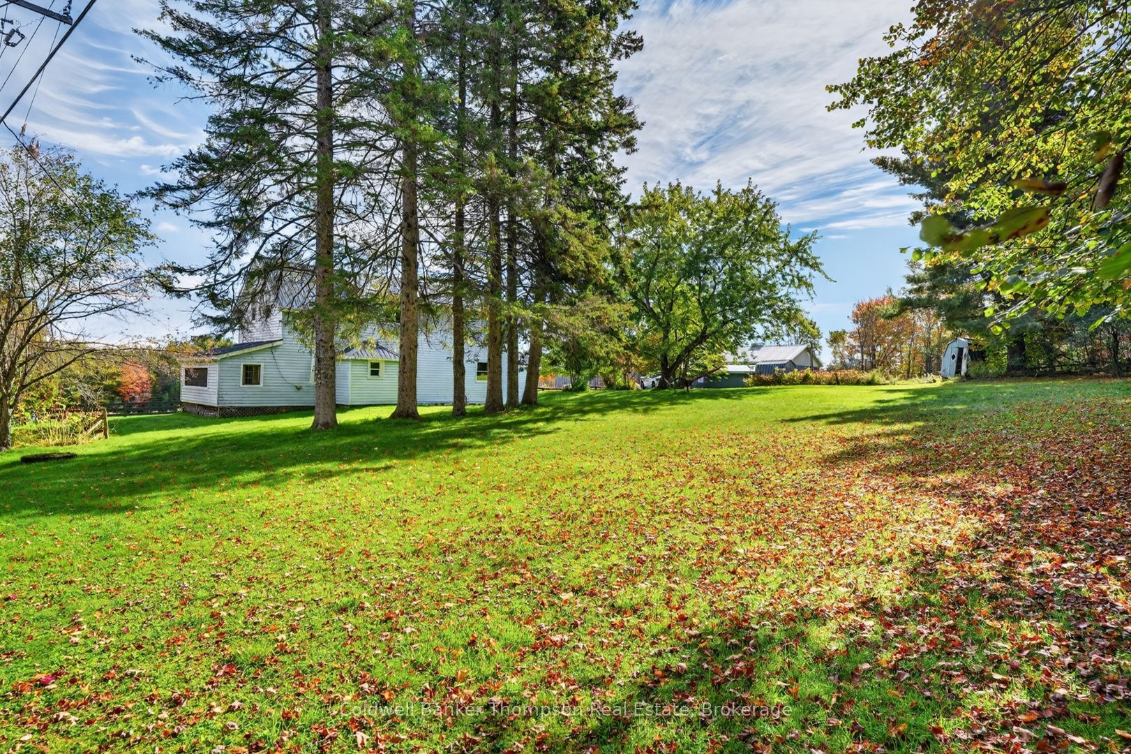 2326 Fraserburg Road Property Photo 32