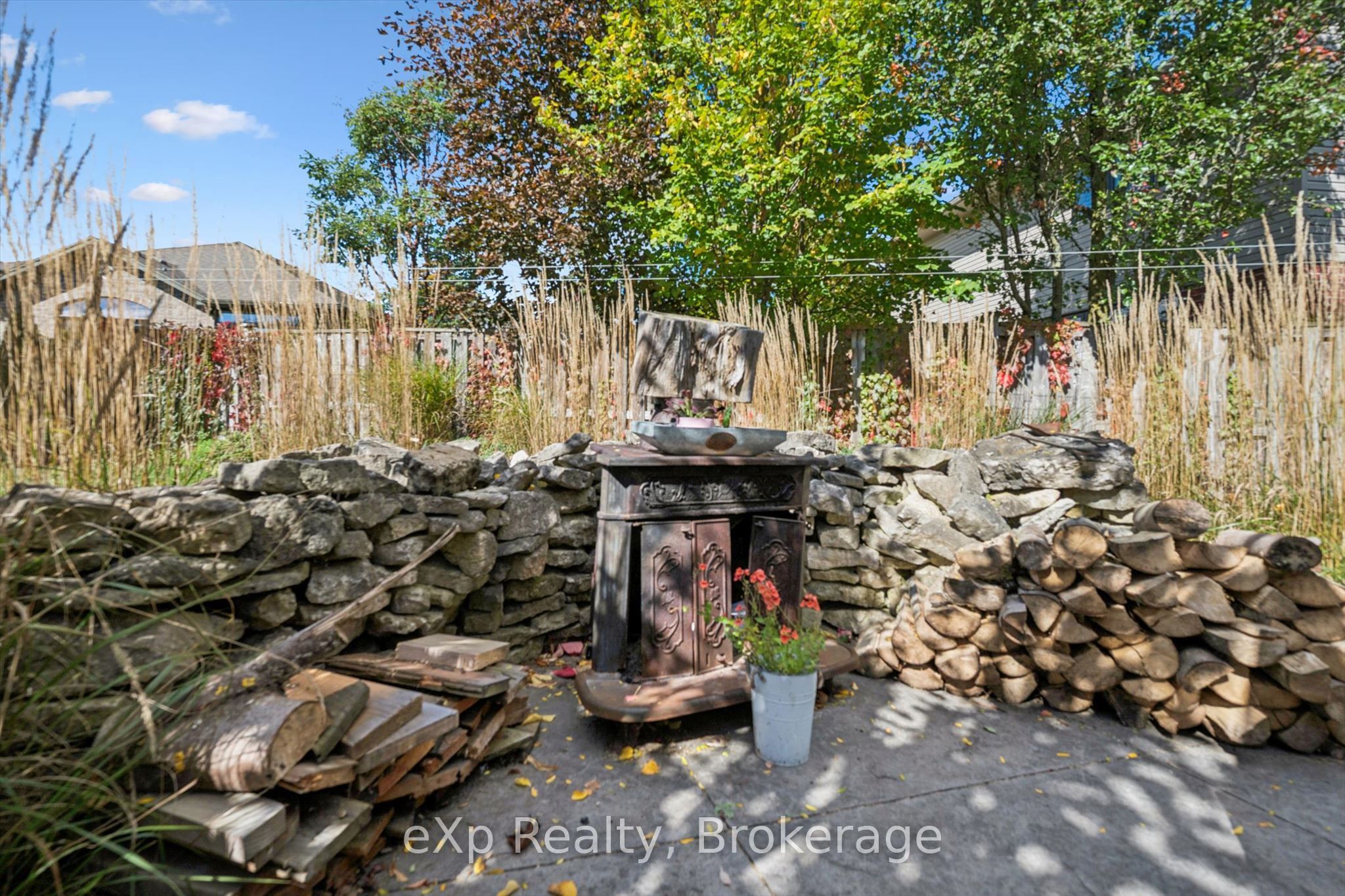 128 Keating Drive Property Photo 45