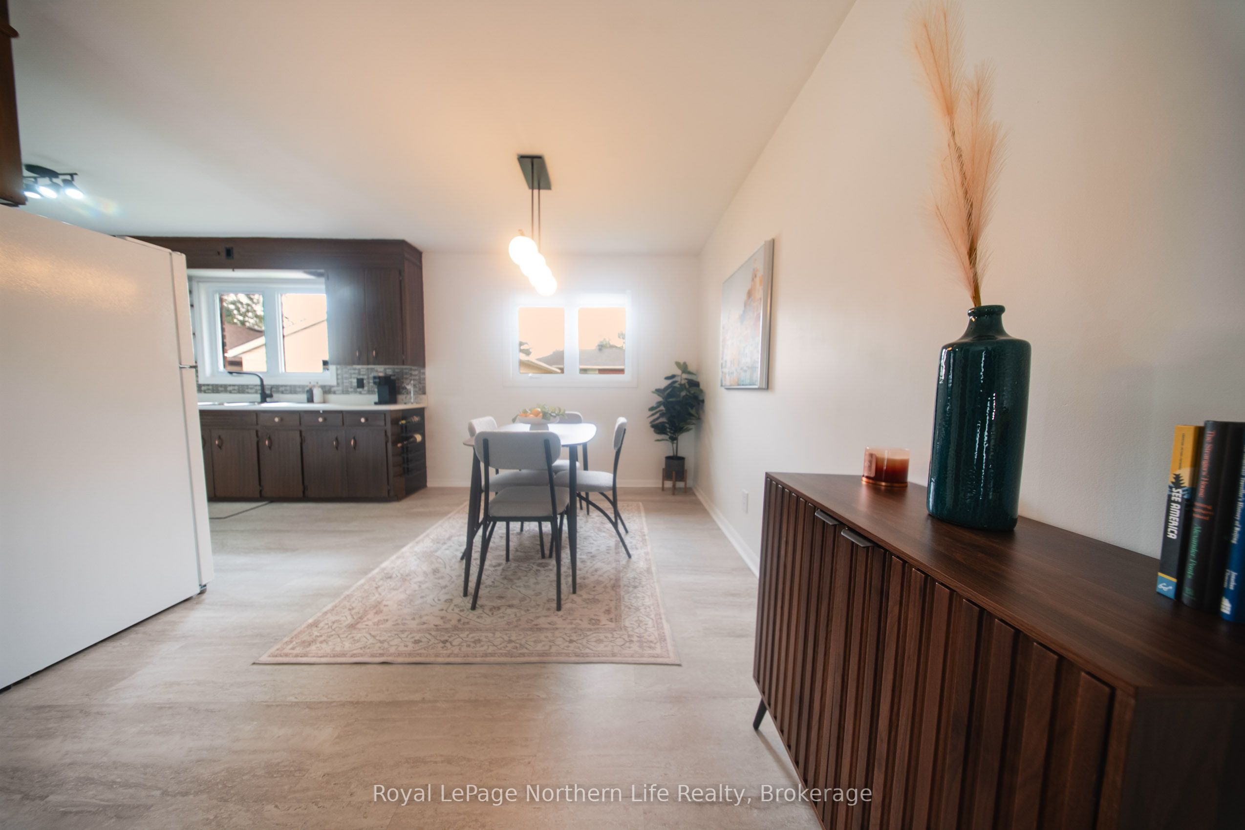 756 Eastwood Avenue Property Photo 10