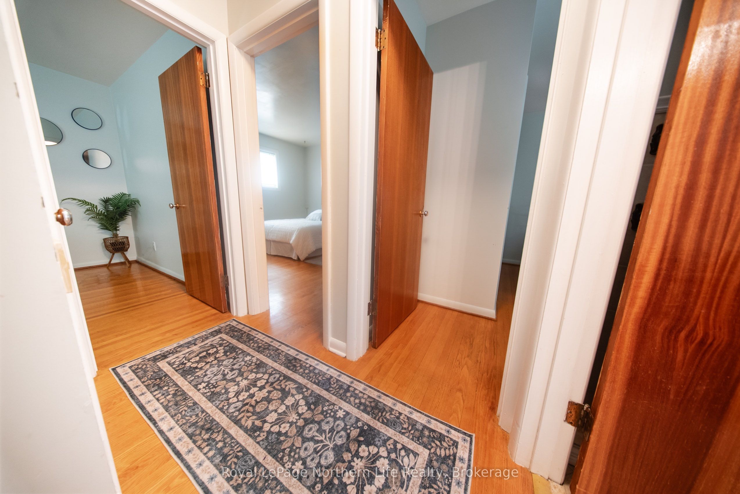 756 Eastwood Avenue Property Photo 15