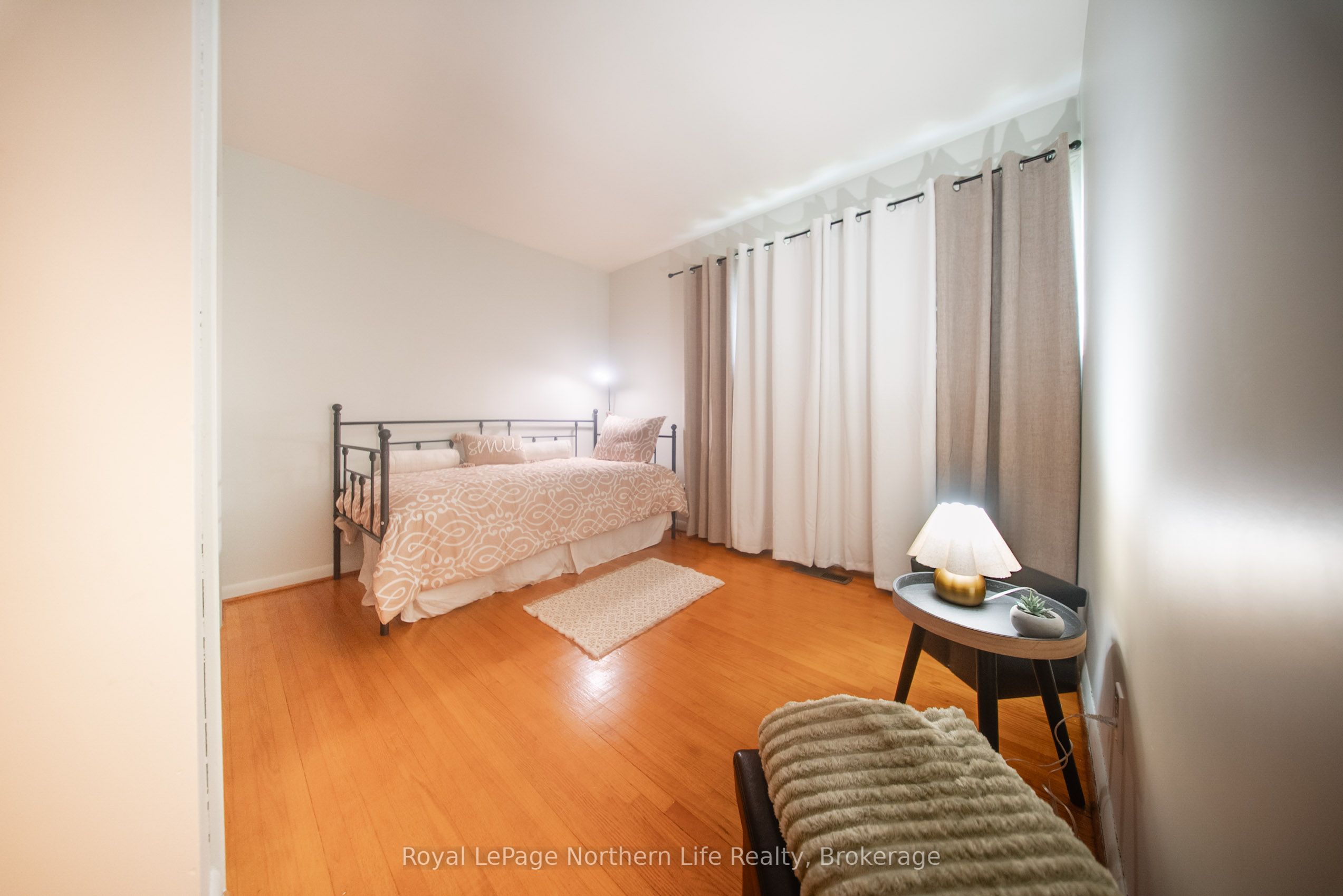 756 Eastwood Avenue Property Photo 19