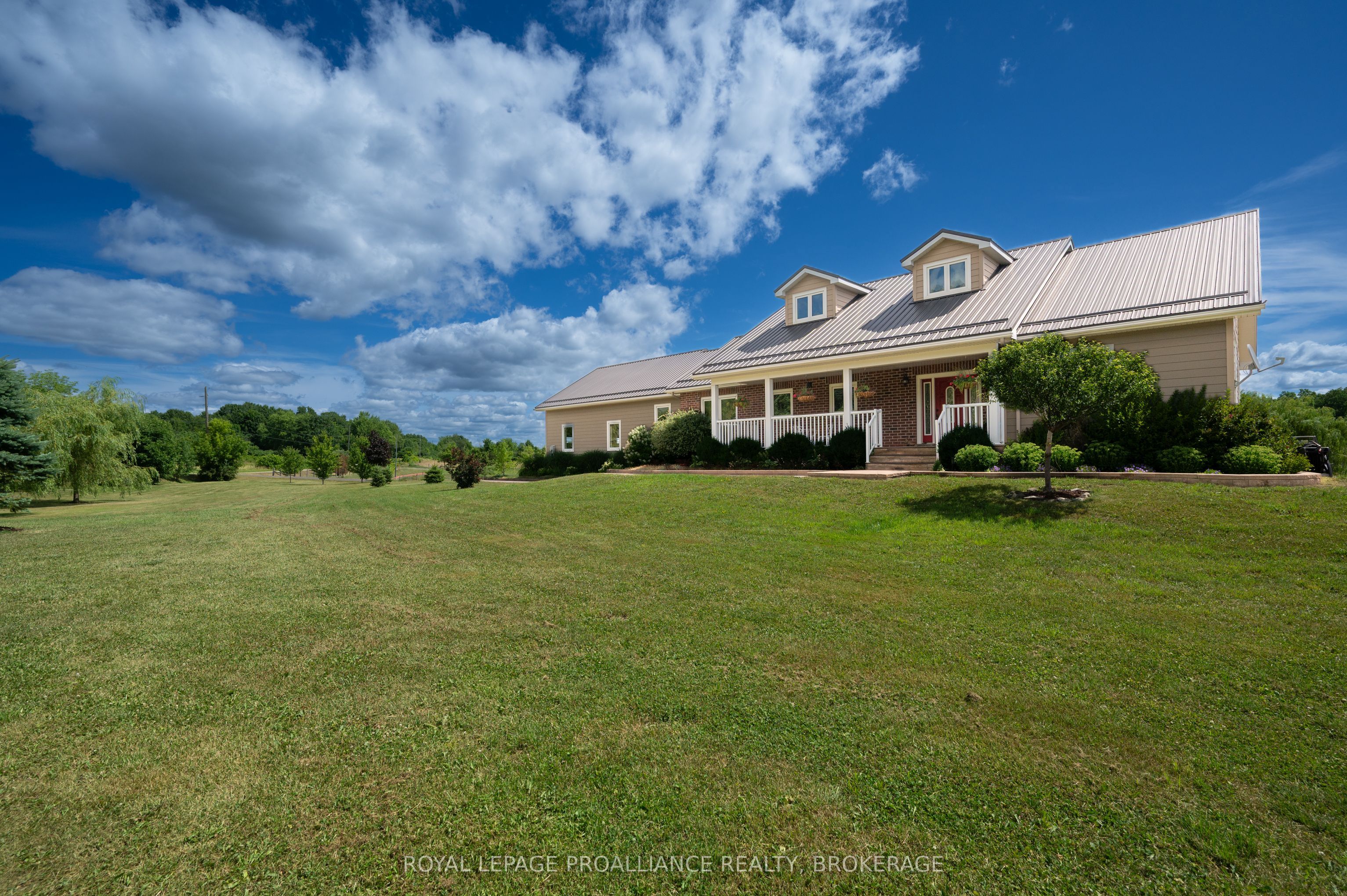 303 Escott Rockport Road Property Photo 2