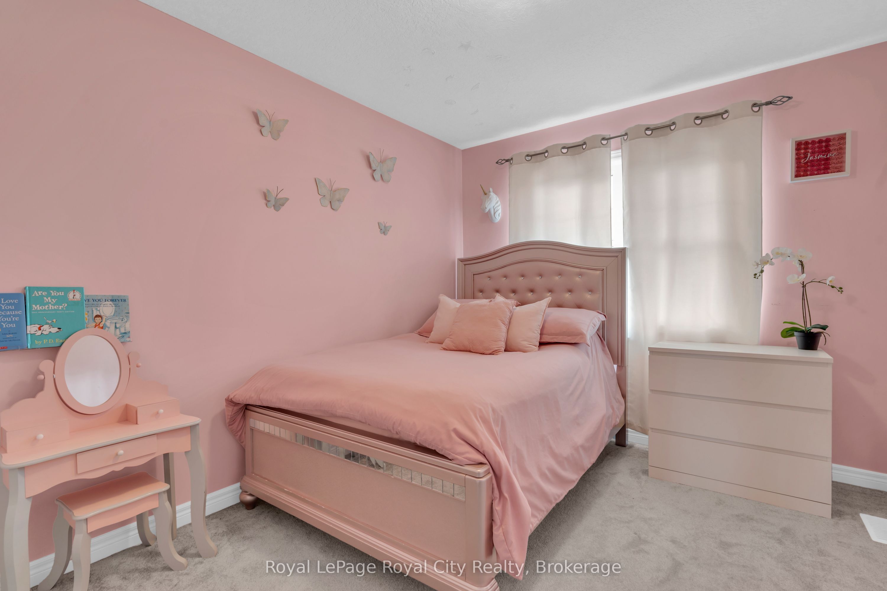 269 Watson Parkway N 7 Property Photo 18