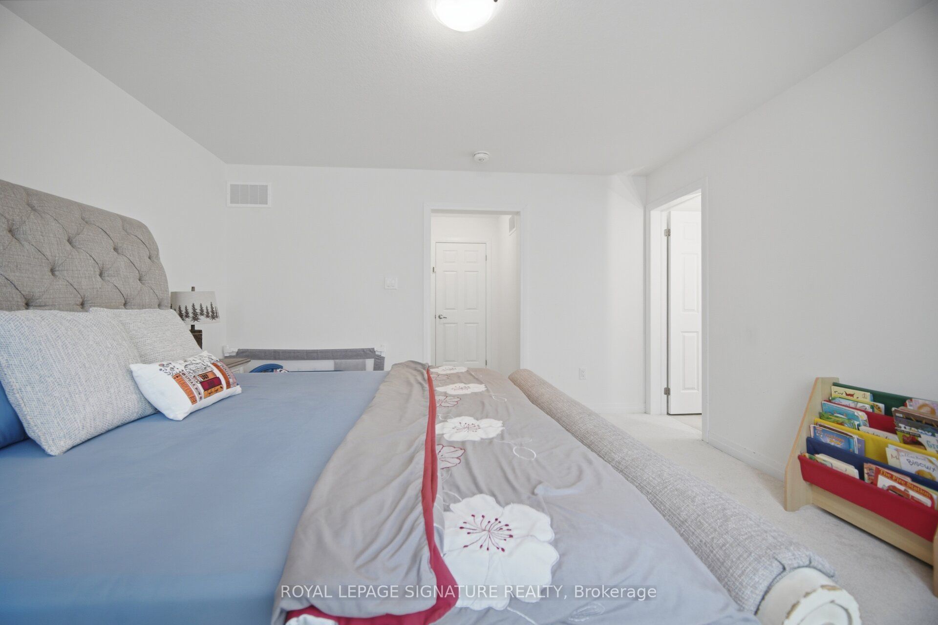 240 Velvet Way Property Photo 34