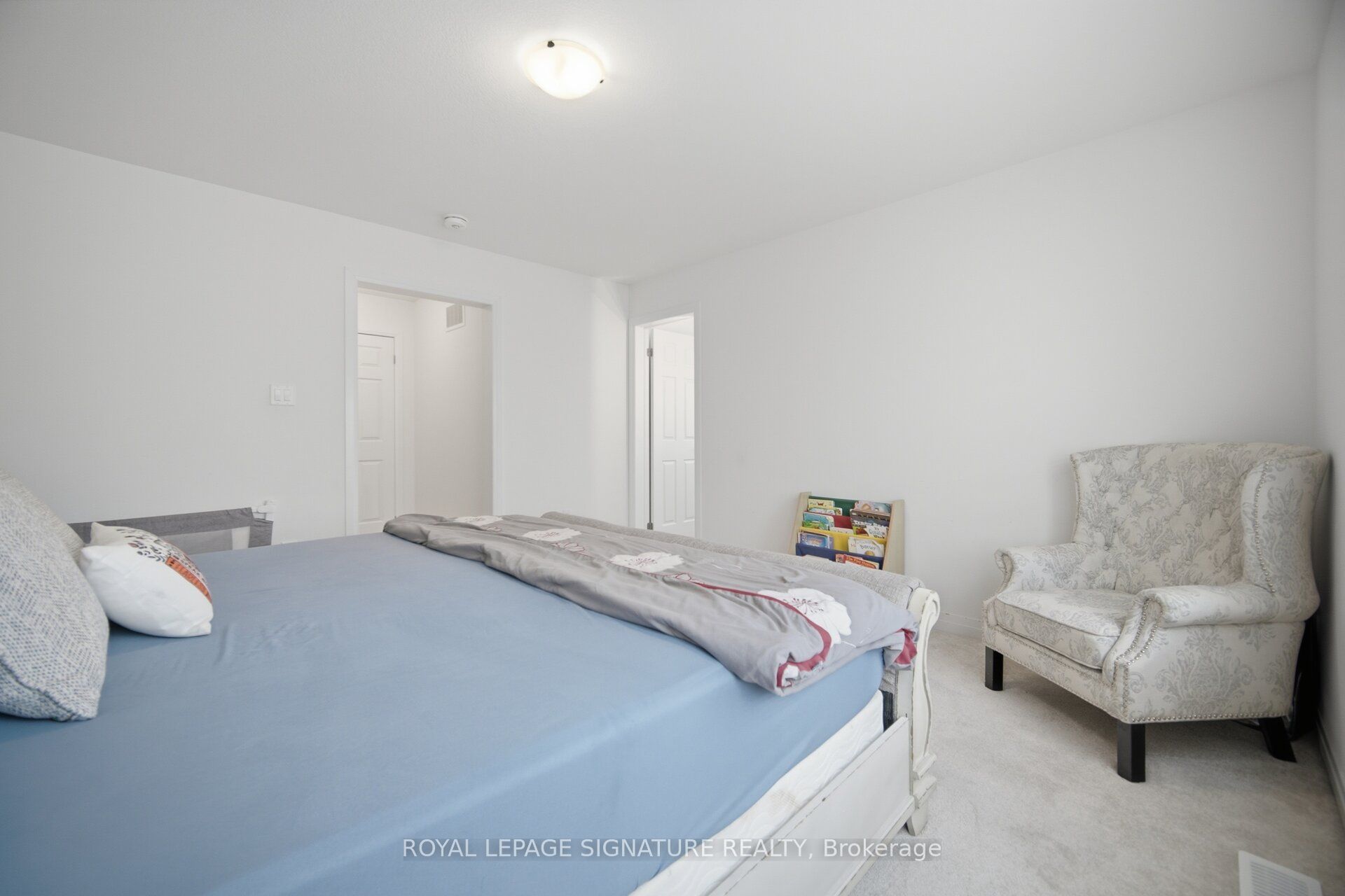 240 Velvet Way Property Photo 35