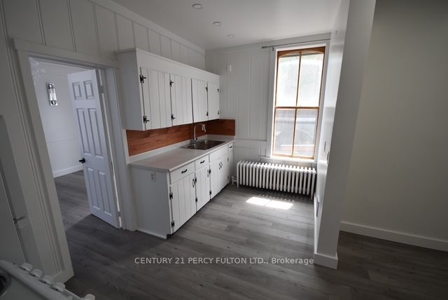 23 Glenelg Street W Property Photo 10