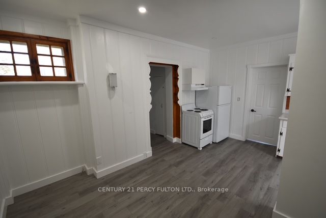 23 Glenelg Street W Property Photo 12