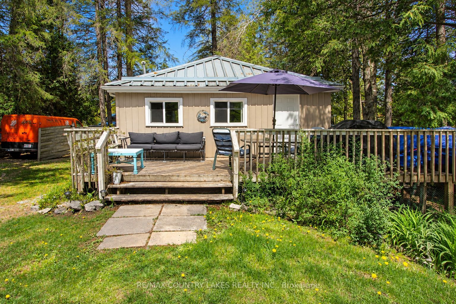 77 Mcguire Beach Road Property Photo 2
