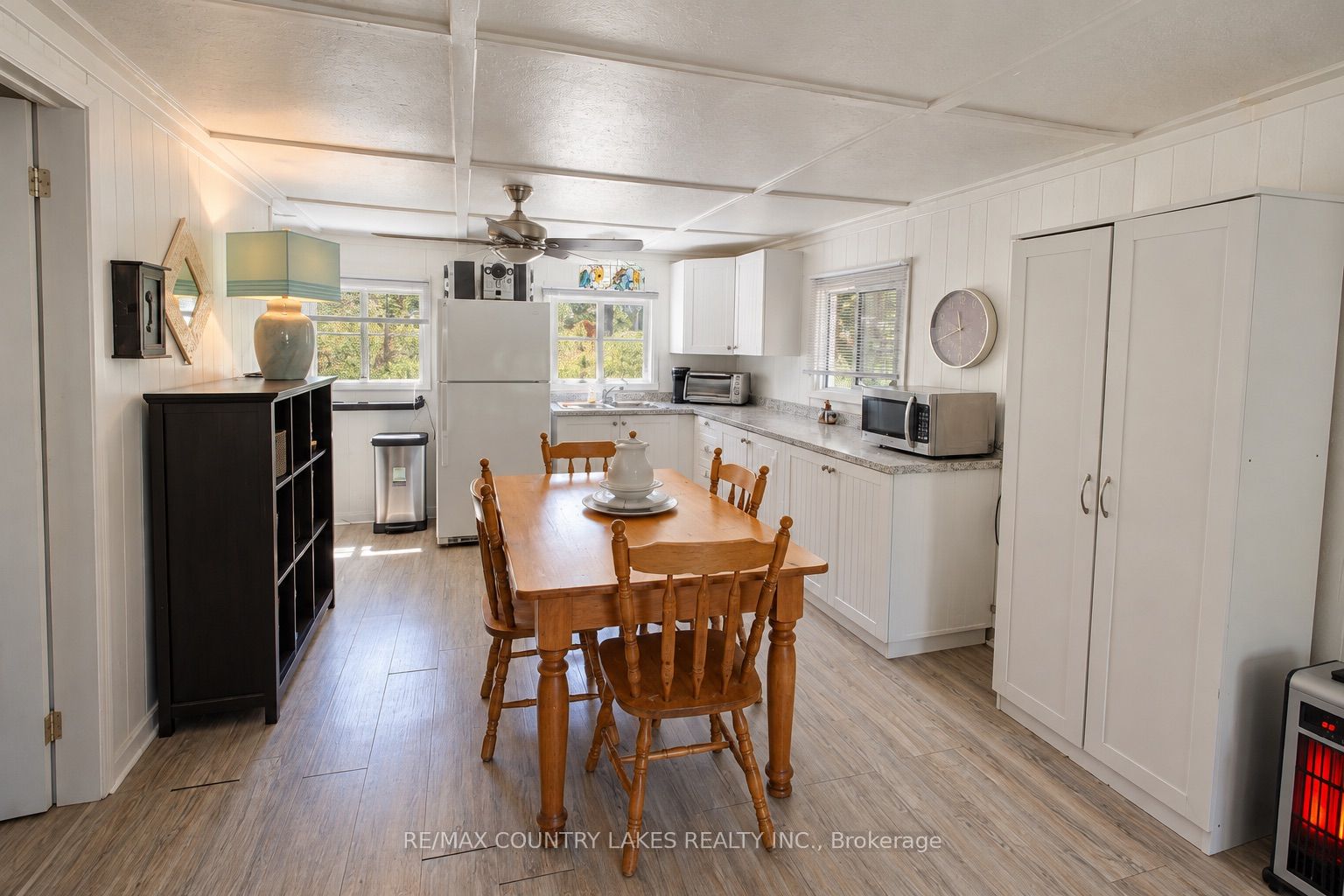 77 Mcguire Beach Road Property Photo 8