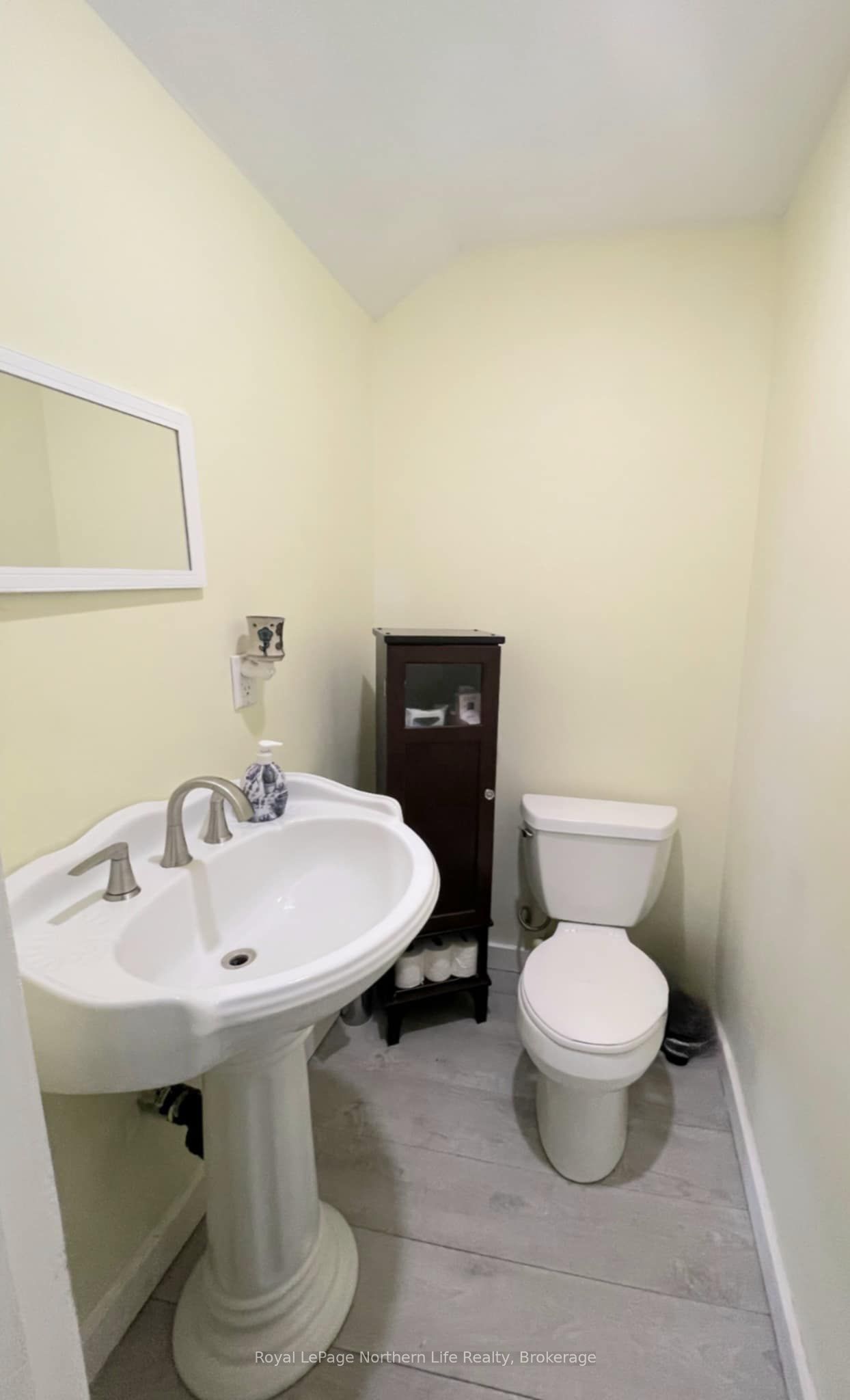 630 First Street S Property Photo 14