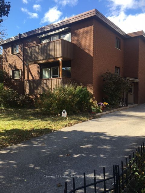 266 Romaine Street Property Photo 4