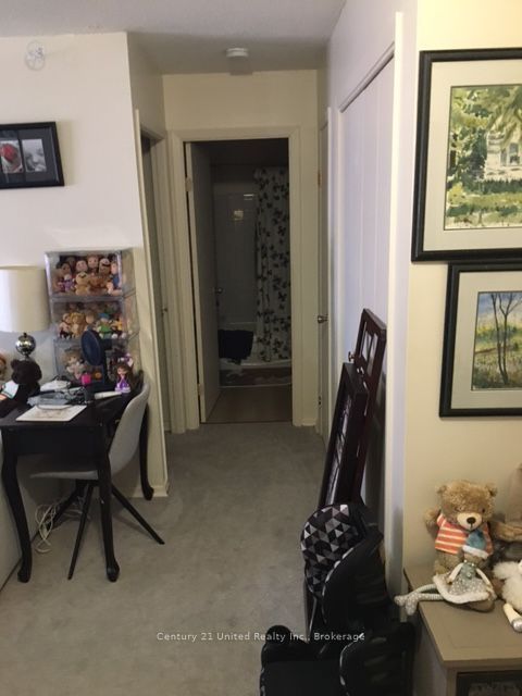 266 Romaine Street Property Photo 24