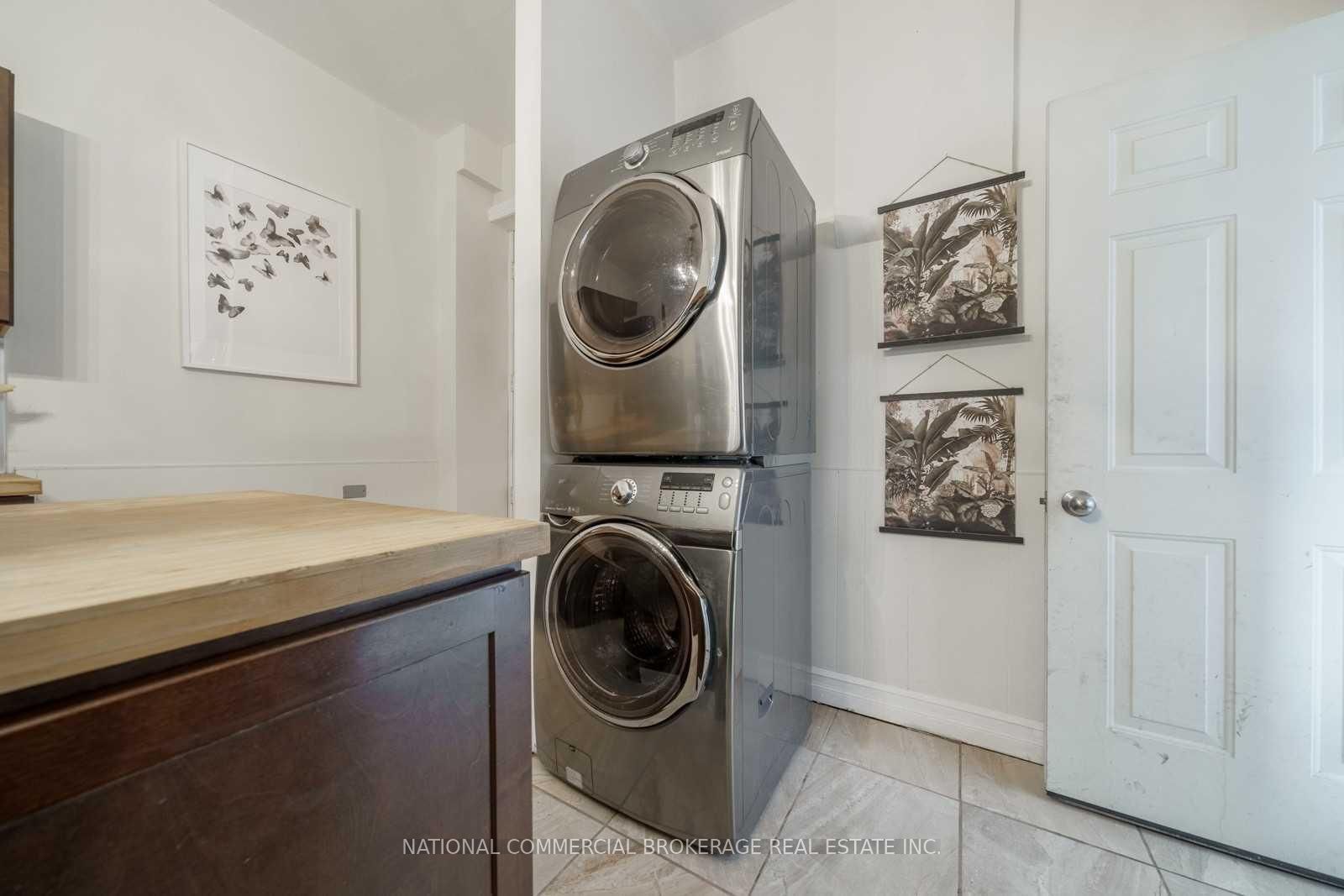 138 Victoria Avenue N Property Photo 20