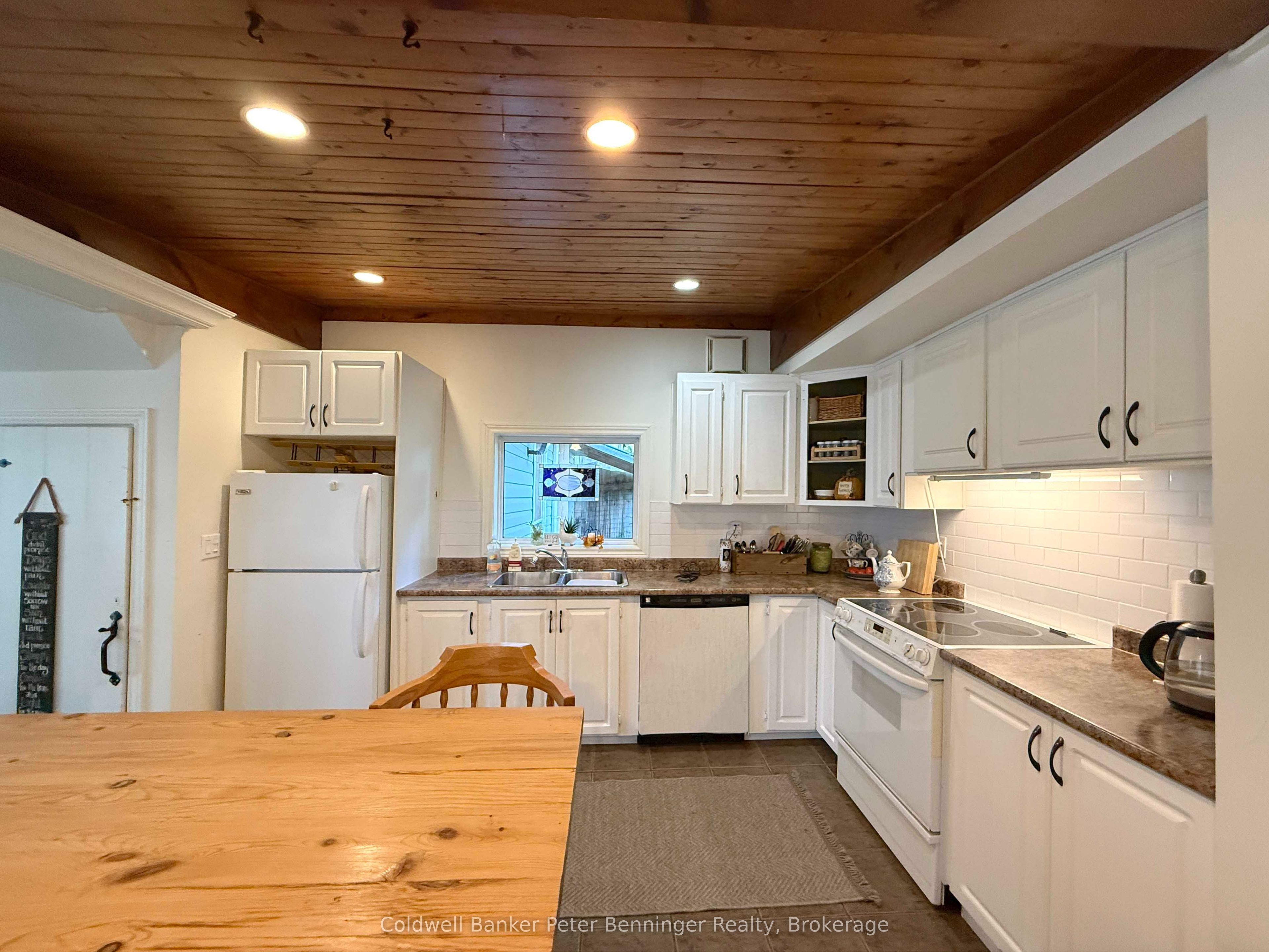 158 Bruce Rd 17 Road Property Photo 5