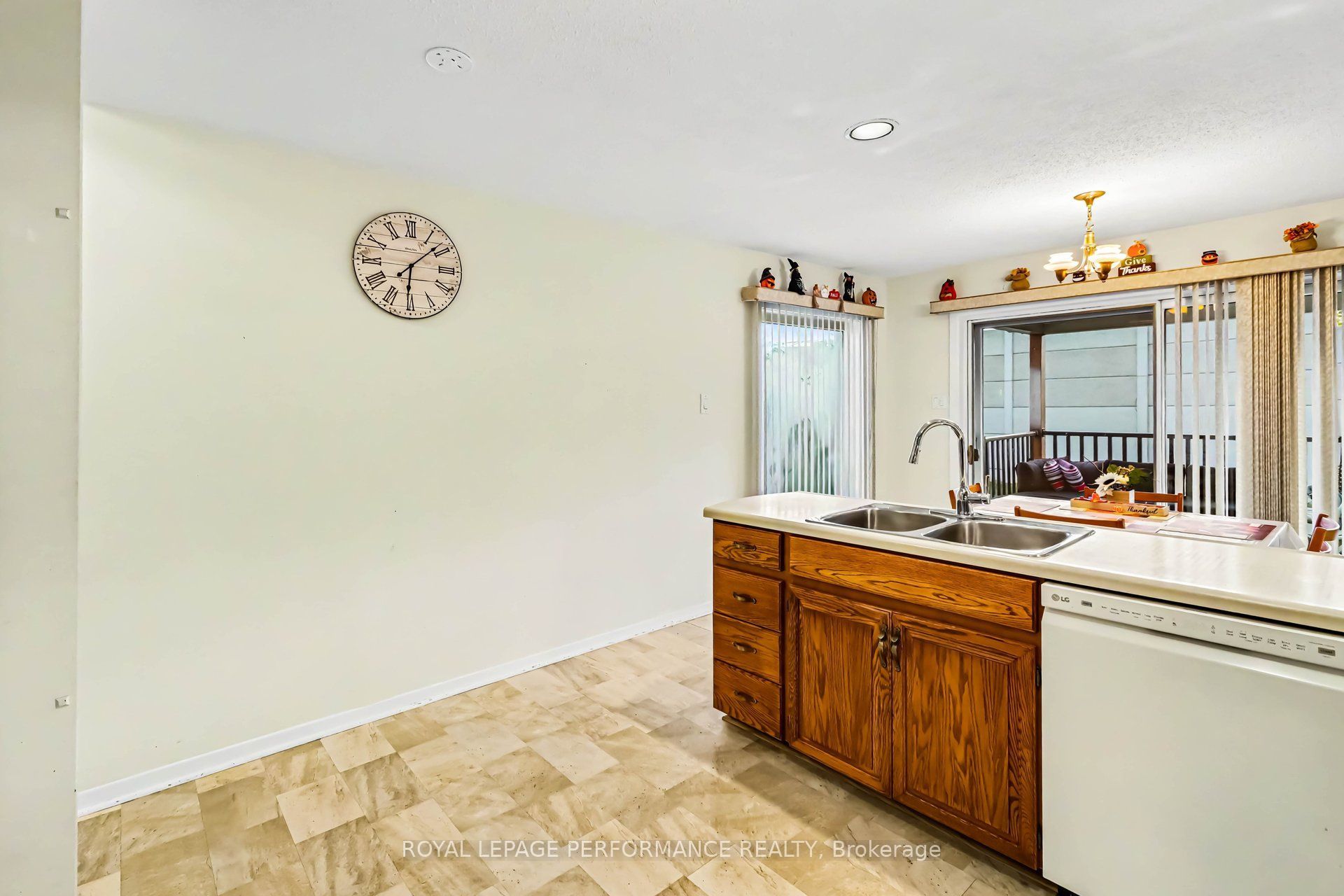 21 Pulford Crescent Property Photo 13