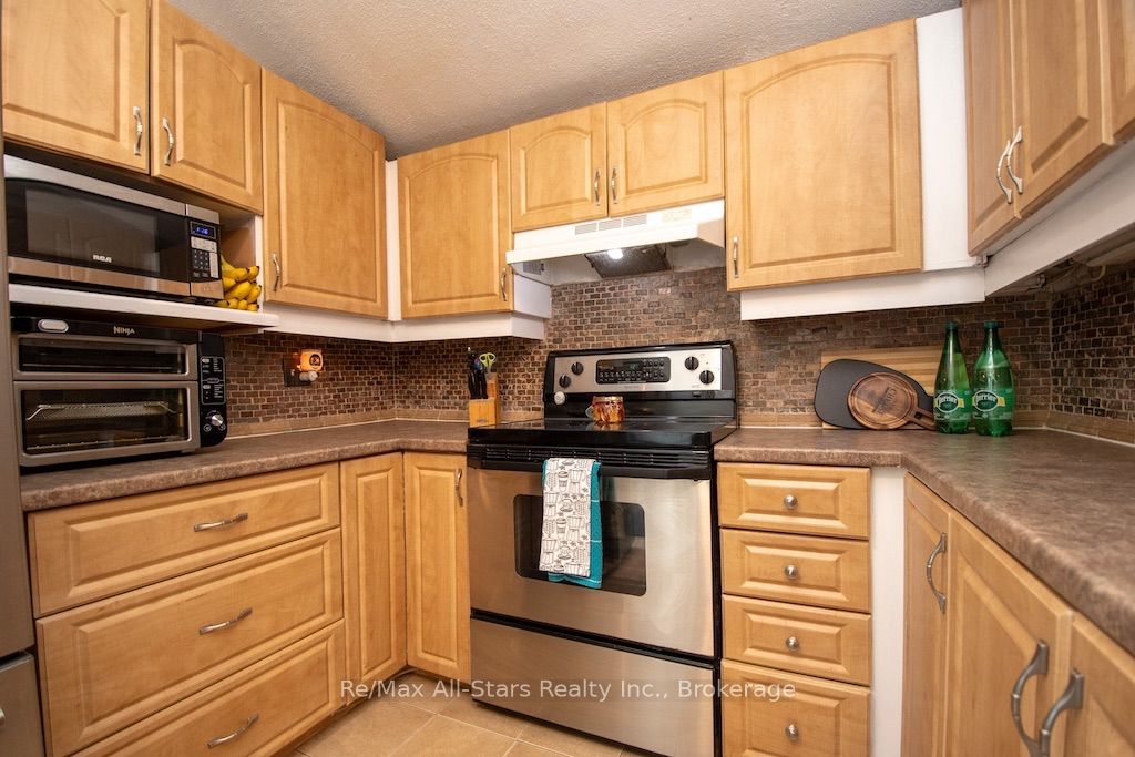 23 Wolfe Street Property Photo 8