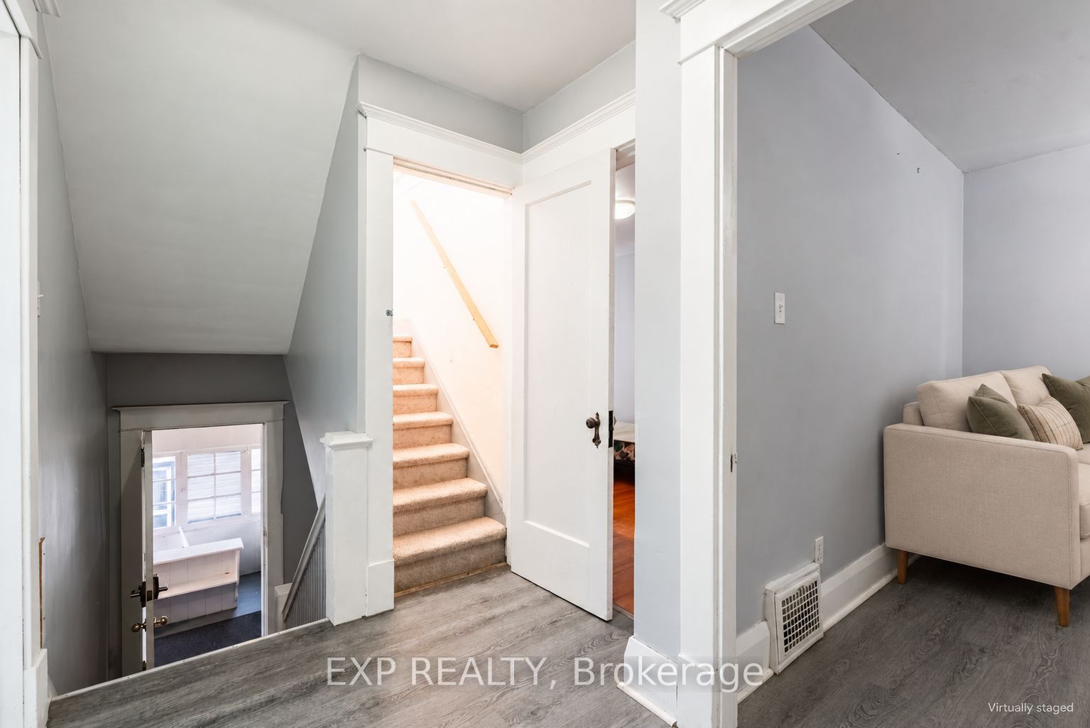 4613 Ryerson Crescent Property Photo 19