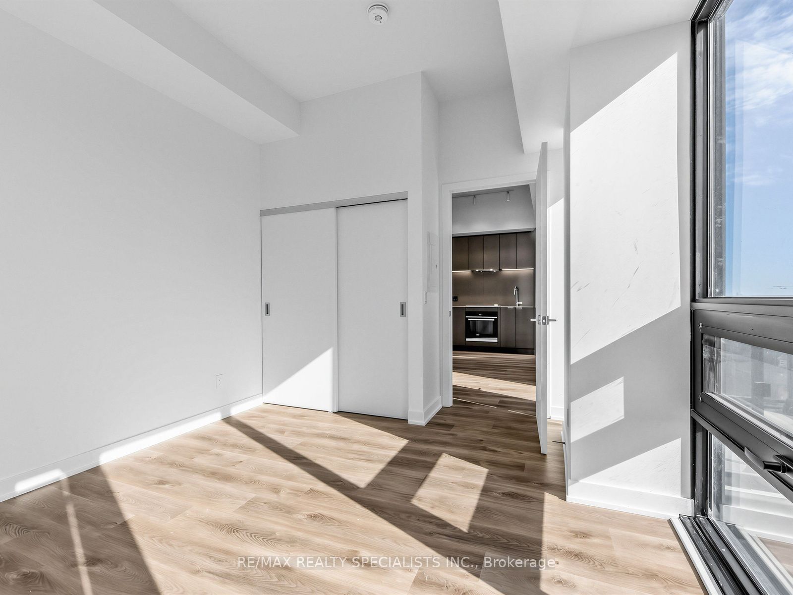 91 John Street 710 Property Photo 17
